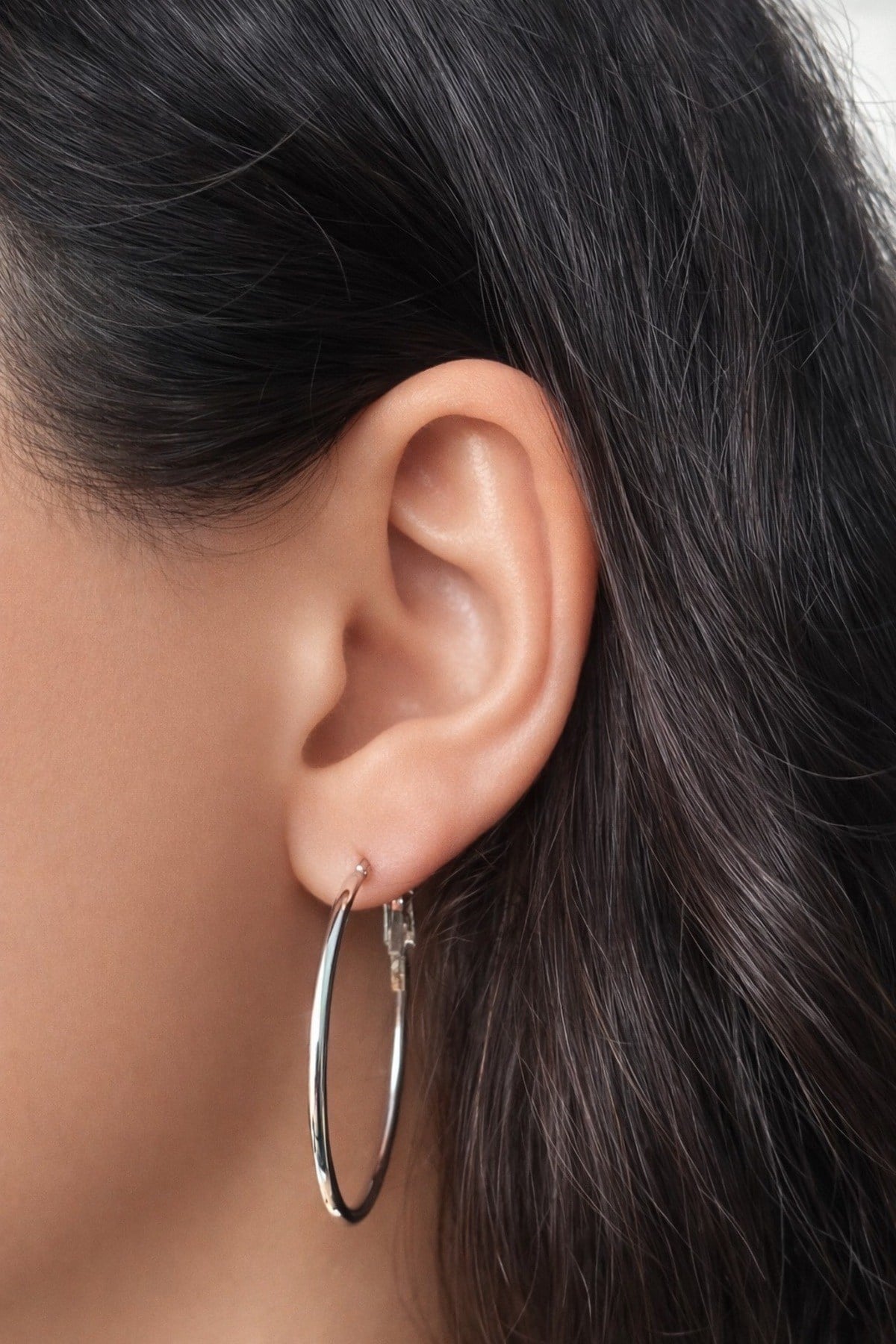 Klasik Halka Model Kadın Küpe Gold ve Gümüş Renk (3 cm)