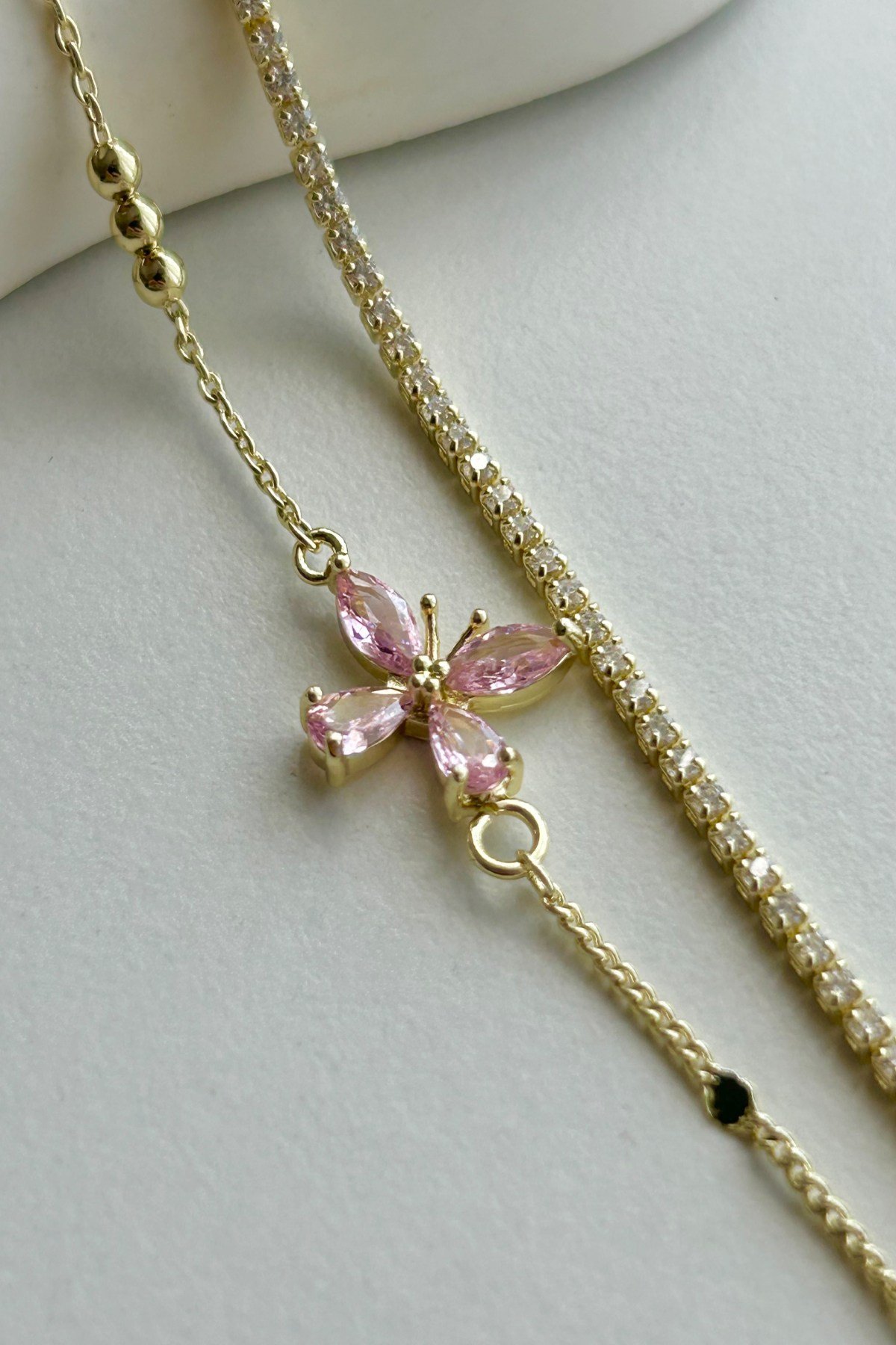 Kristal Taşlı Kelebek ve İnce Suyolu Model 2'li Bileklik - Ayarlanabilir (15 cm + 5 cm) -Pembe ve Beyaz Renk Seçenekli