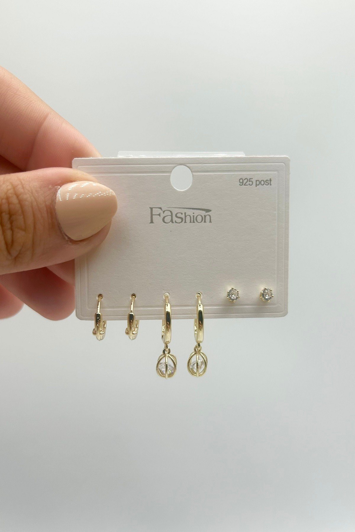 Kristal Taşlı Minimal Çoklu Kadın Küpe Seti