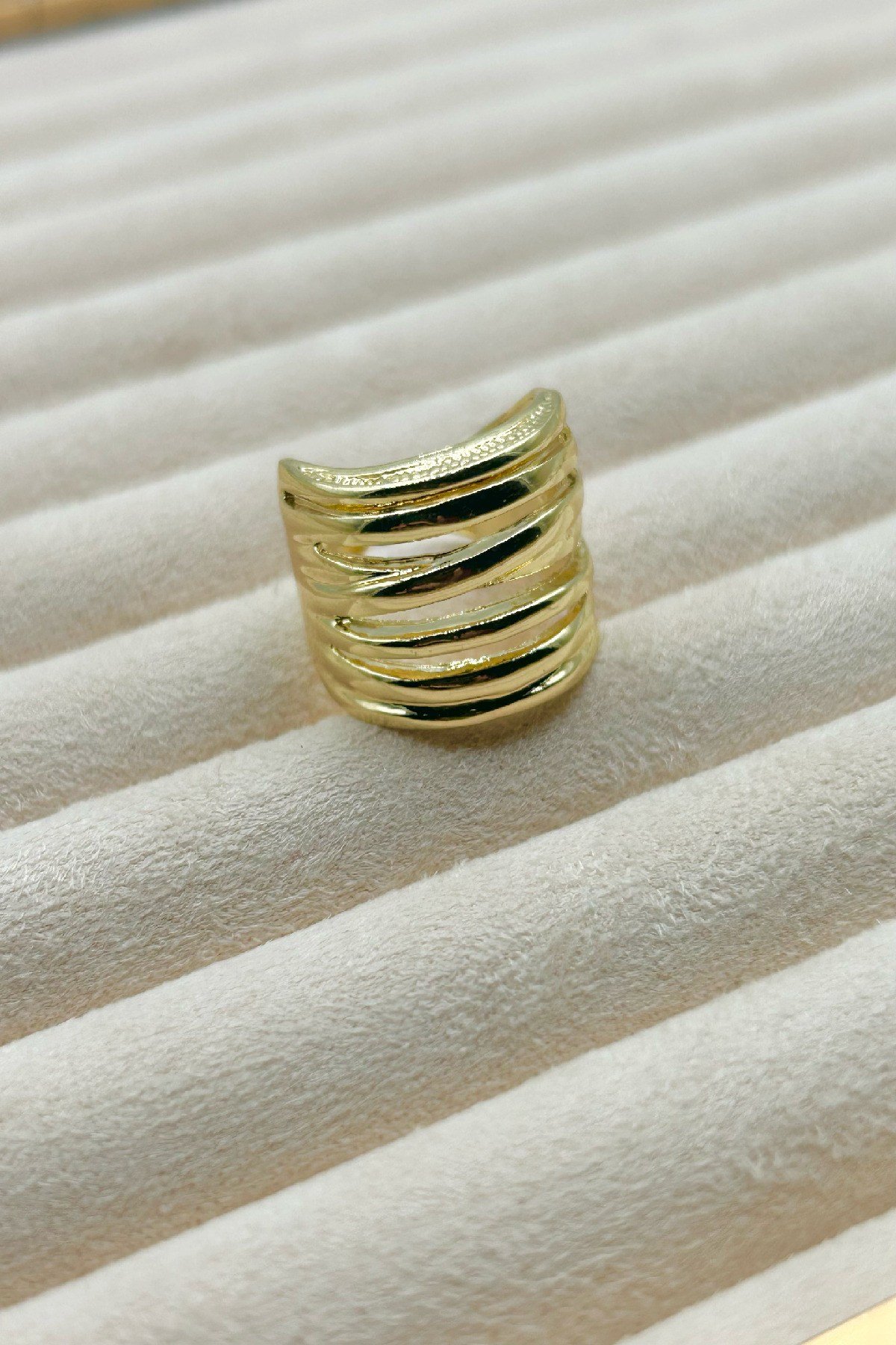 Modern Görünümlü Kadın Yüzük - Gold ve Gümüş Renk - Ayarlanabilir