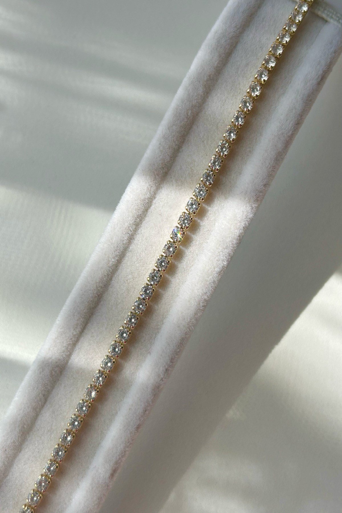 Özel Seri 14K Altın Kaplama Su Yolu Kadın Bileklik-1. Sınıf Kalite/Kararmaz/Paslanmaz-(17 cm+2 cm)