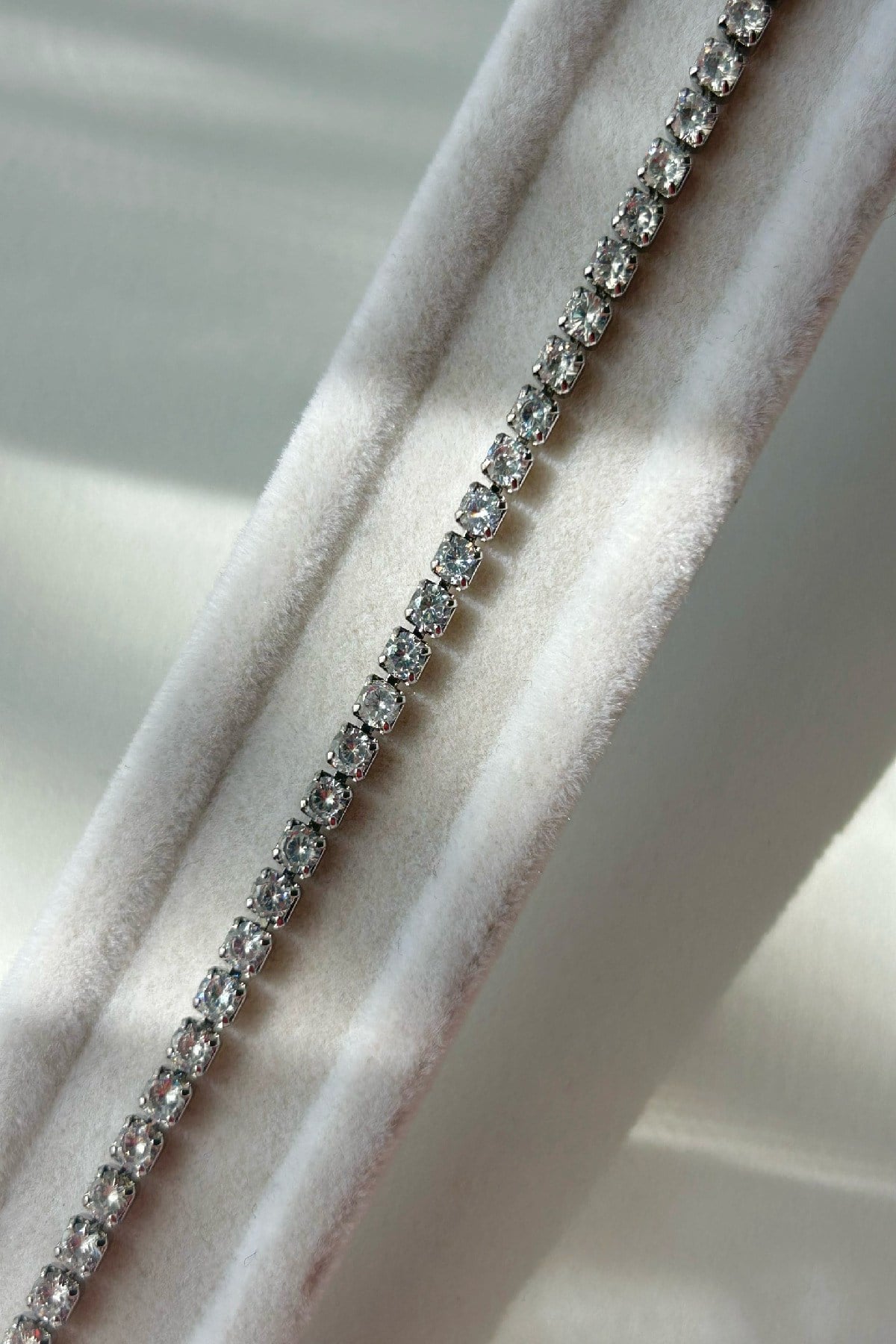 Özel Seri 14K Altın Kaplama Su Yolu Kadın Bileklik-1. Sınıf Kalite/Kararmaz/Paslanmaz-(17 cm+2 cm)
