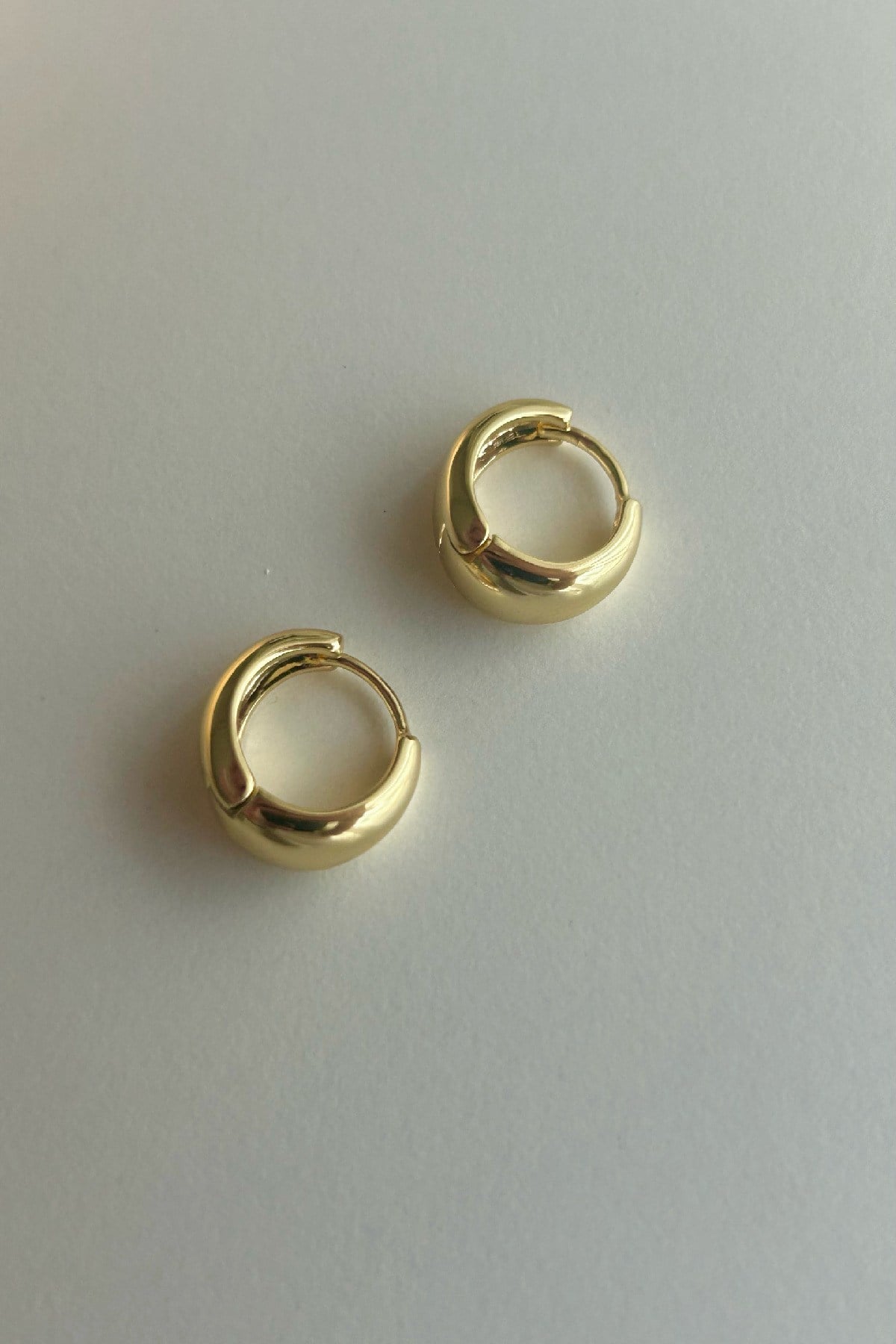 Özel Seri Basic Damla Model Gold Kadın Küpe (1. Sınıf Kalite/Kararmaz/Paslanmaz)