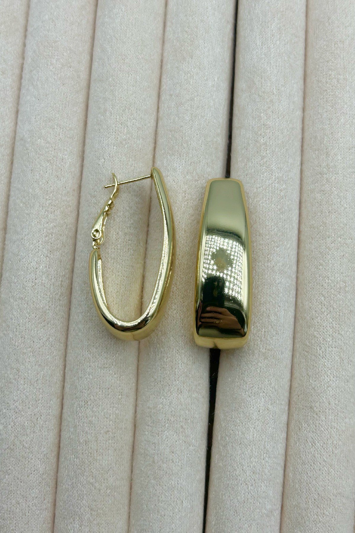 Özel Seri Basic Kadın Küpe (3,5 cm) - 14K Altın Kaplama (Birinci Sınıf Kalite/Kararmaz/Paslanmaz)