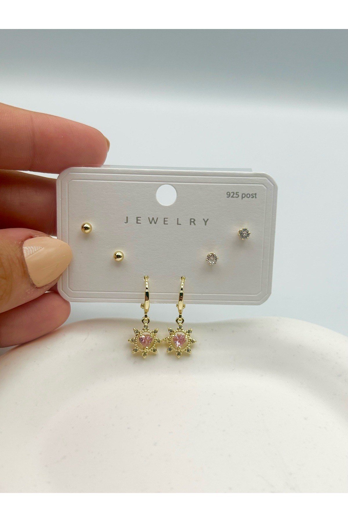 Pembe Kalpli Kadın Küpe Seti - Gold ve Gümüş Renk Seçenekleriyle