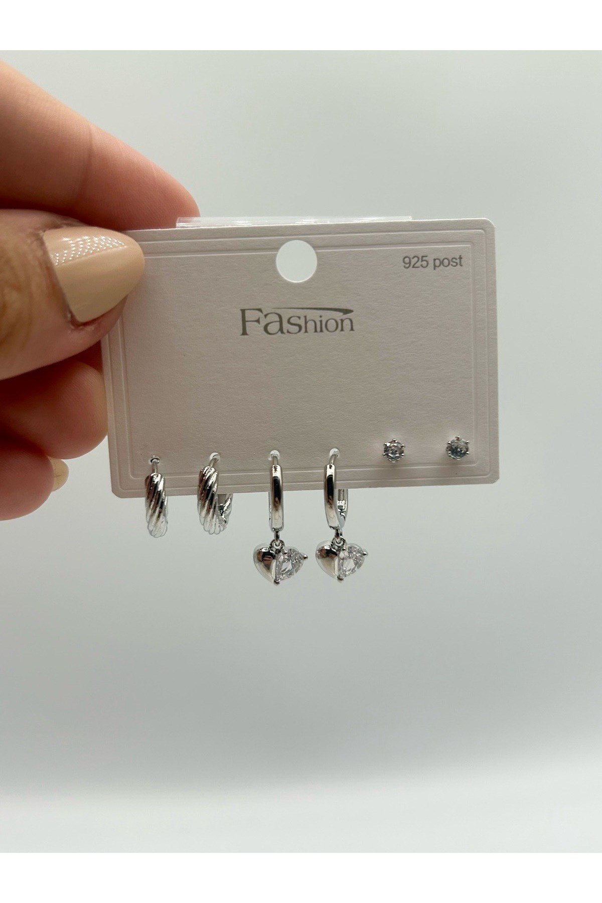 Taşlı Sallantılı Kalp Model Kadın Set Küpe