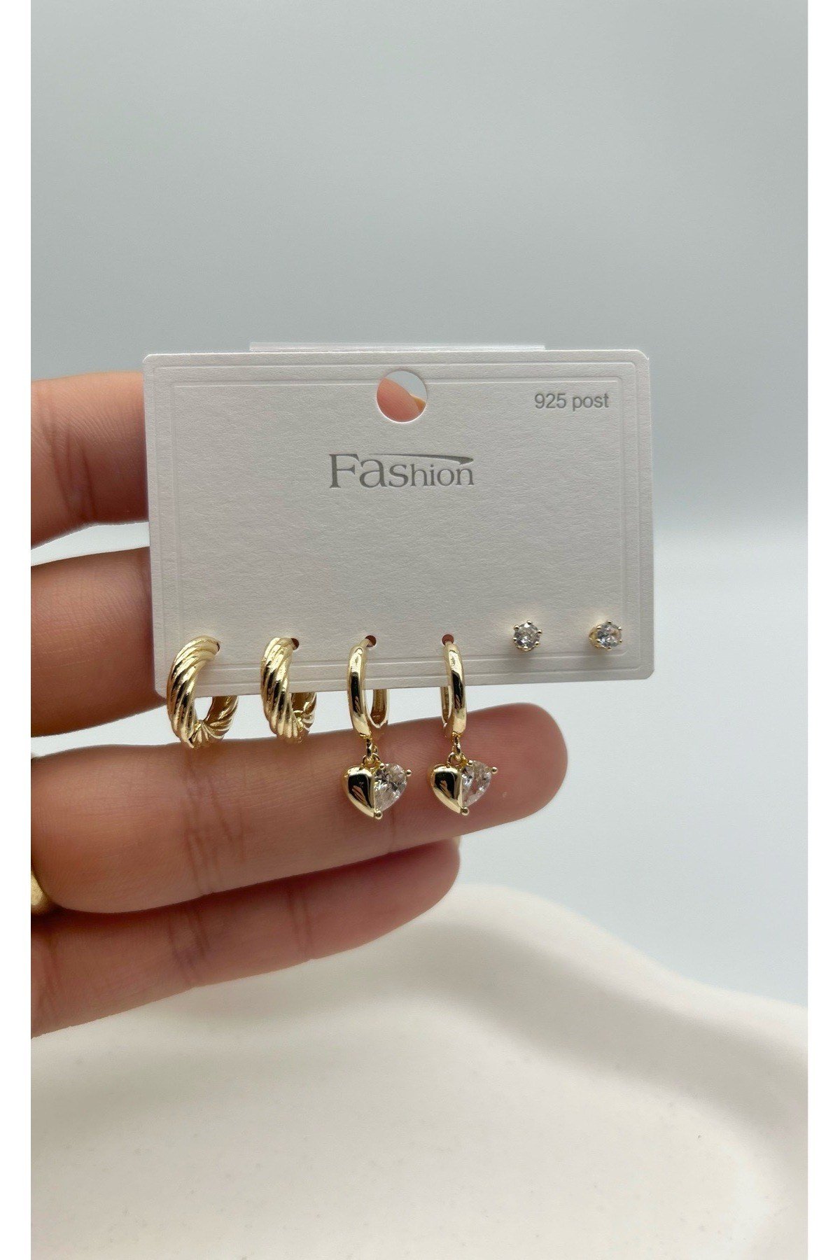 Taşlı Sallantılı Kalp Model Kadın Set Küpe