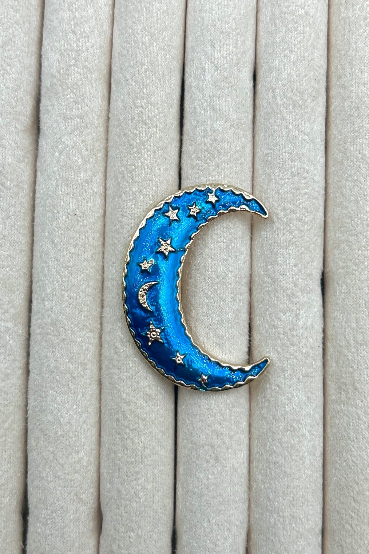 Uzay Temalı ve Parıltılı Broş/Rozet (4 cm) - Çanta, Şapka, Ceket ve Yaka'da Kullanılabilir