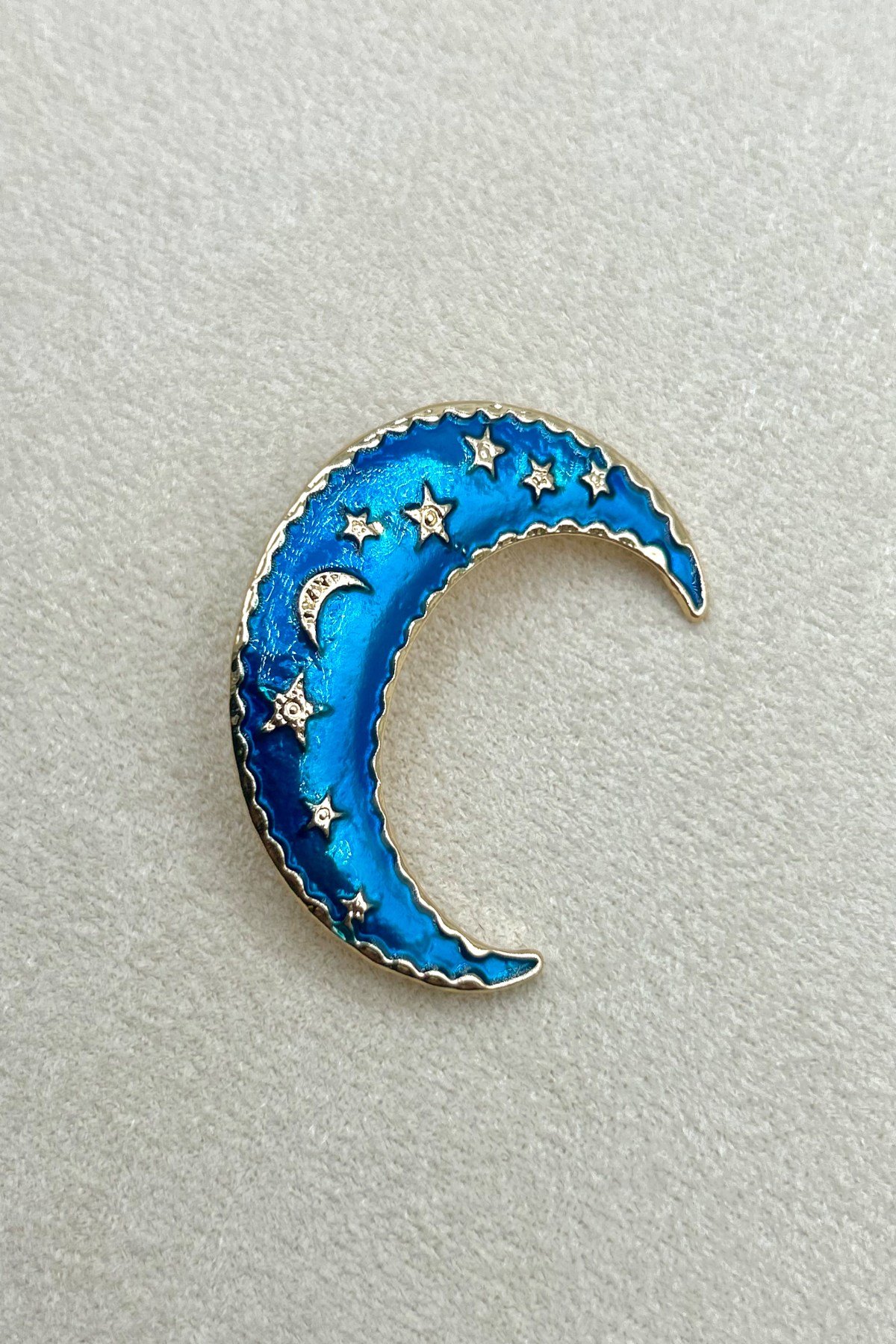 Uzay Temalı ve Parıltılı Broş/Rozet (4 cm) - Çanta, Şapka, Ceket ve Yaka'da Kullanılabilir