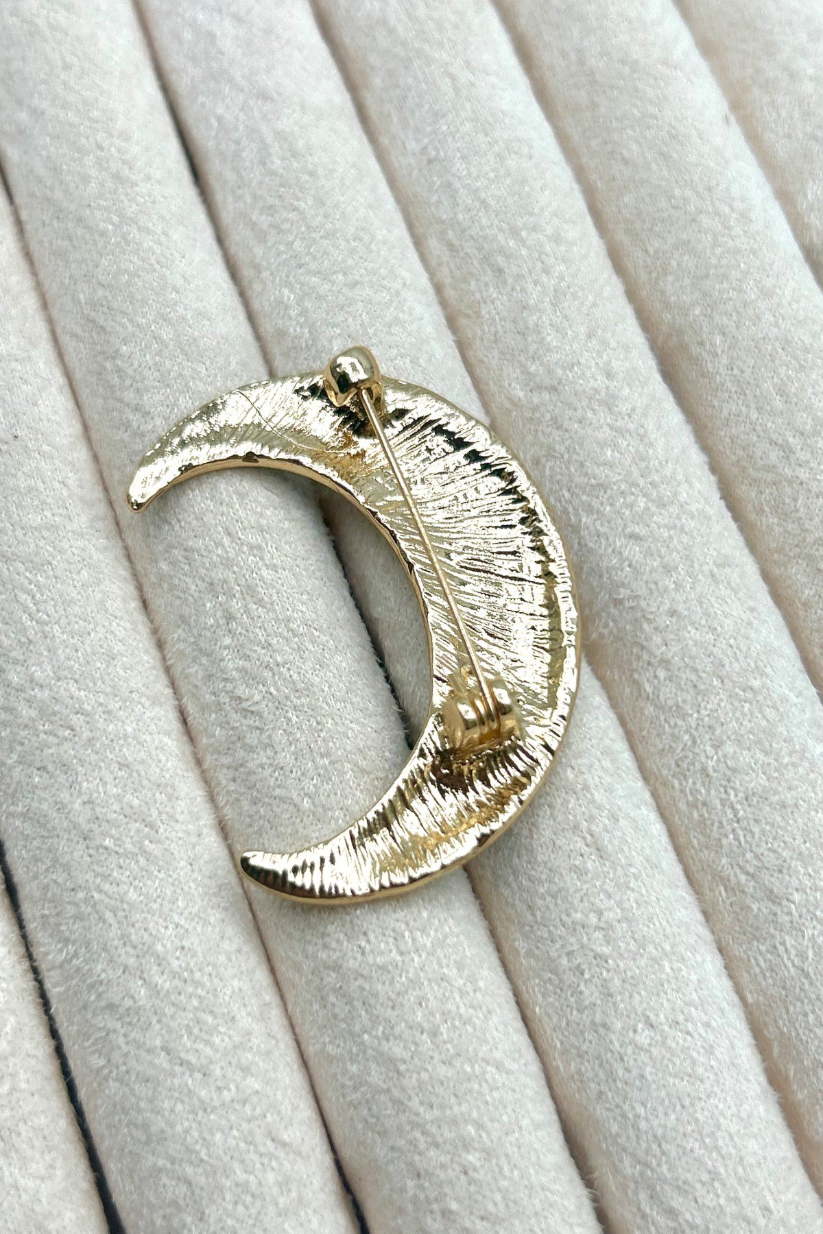 Uzay Temalı ve Parıltılı Broş/Rozet (4 cm) - Çanta, Şapka, Ceket ve Yaka'da Kullanılabilir