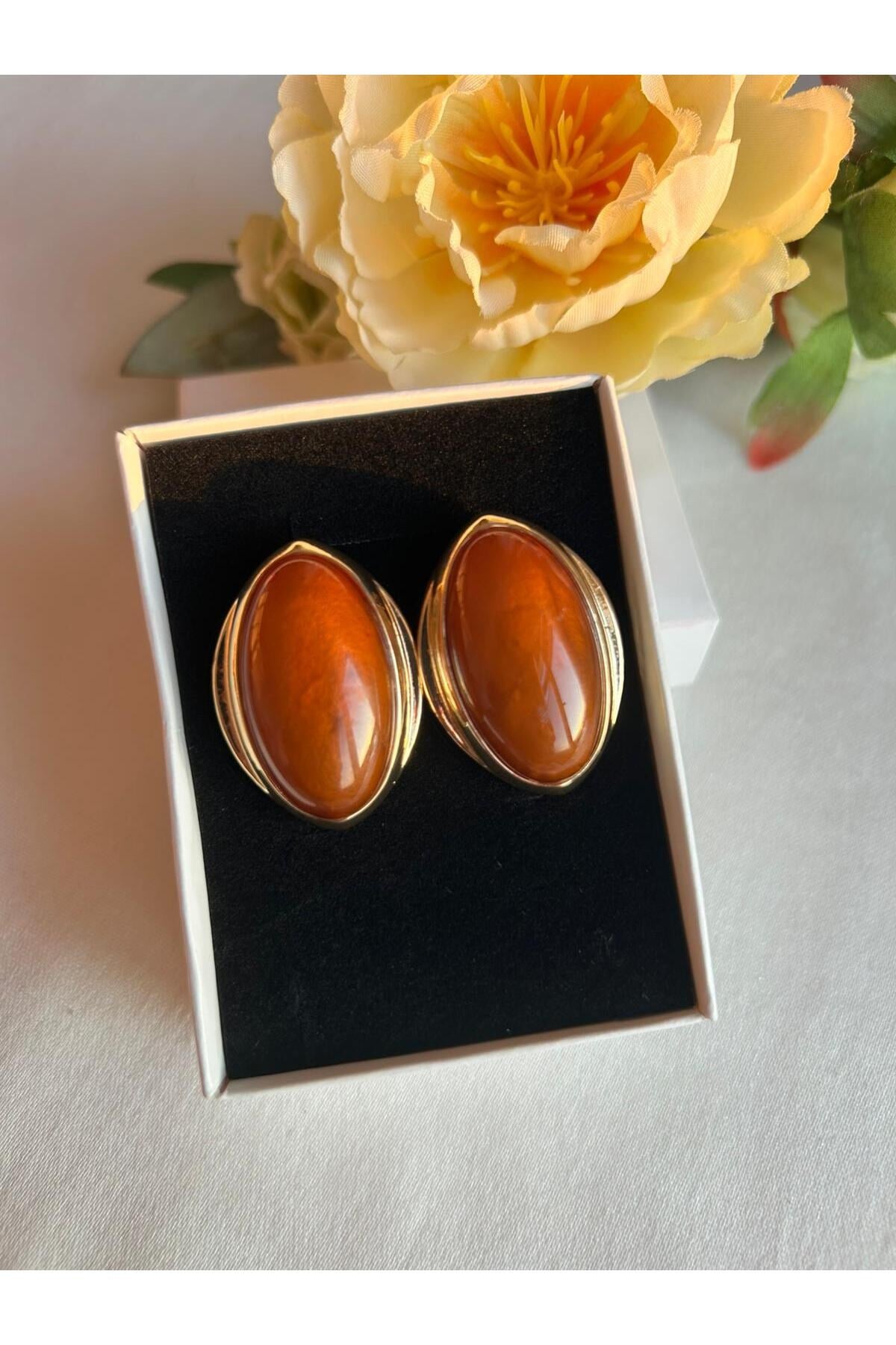 Vintage Oval Model Zarif Küpe