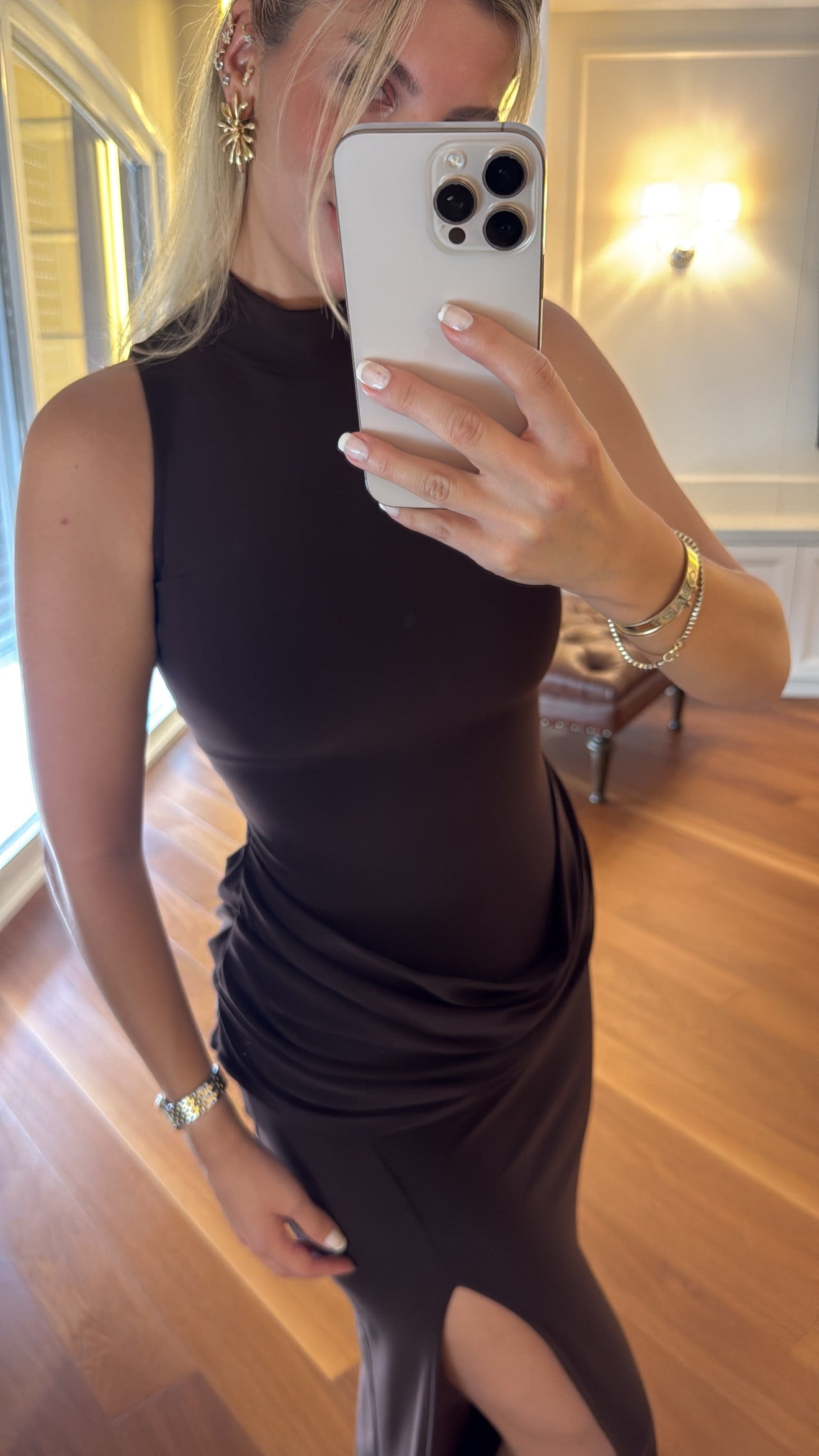 Acı Kahve Drape Detaylı Yırtmaçlı Elbise