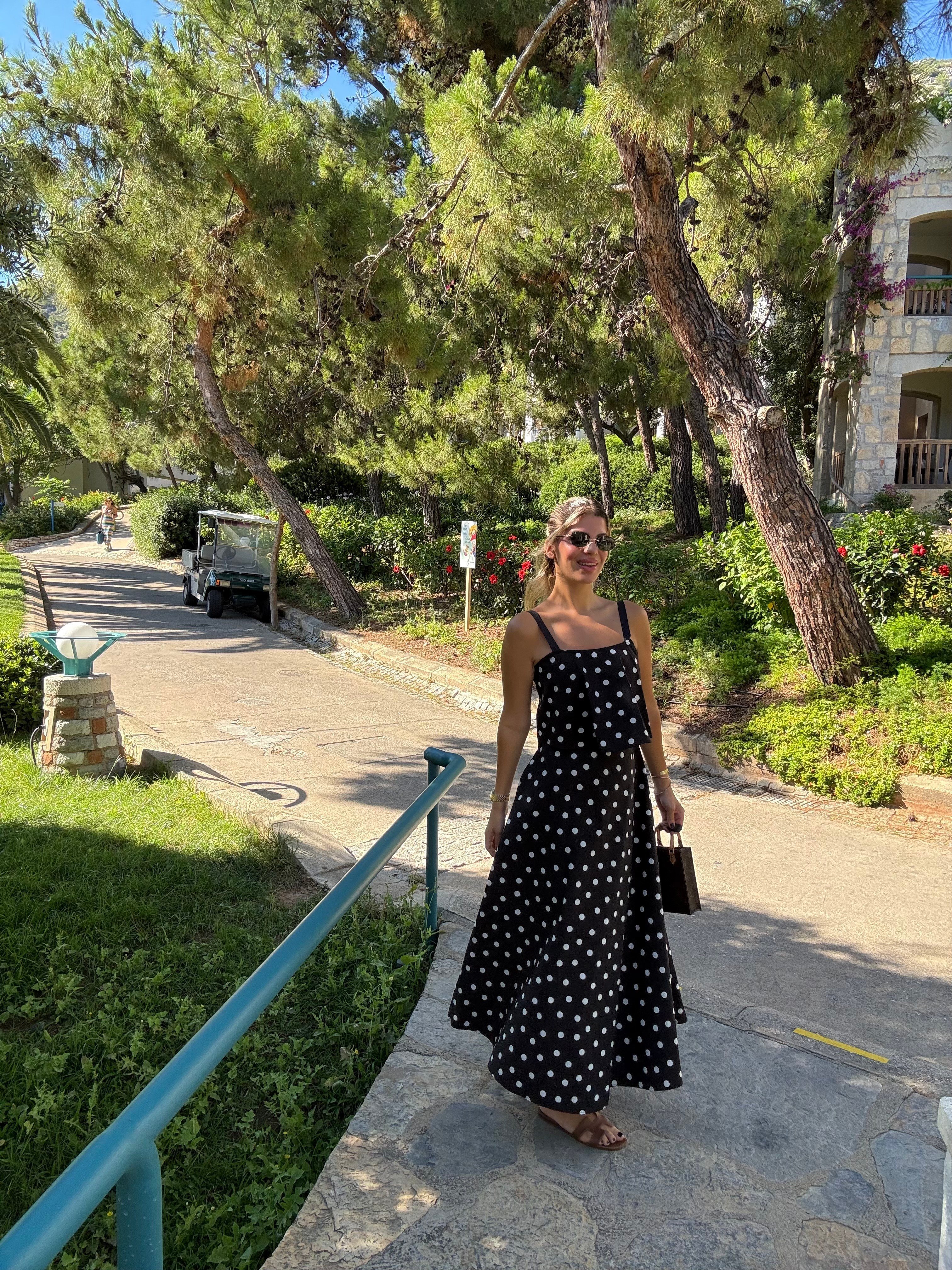 Puantiyeli Premium Askılı Elbise 