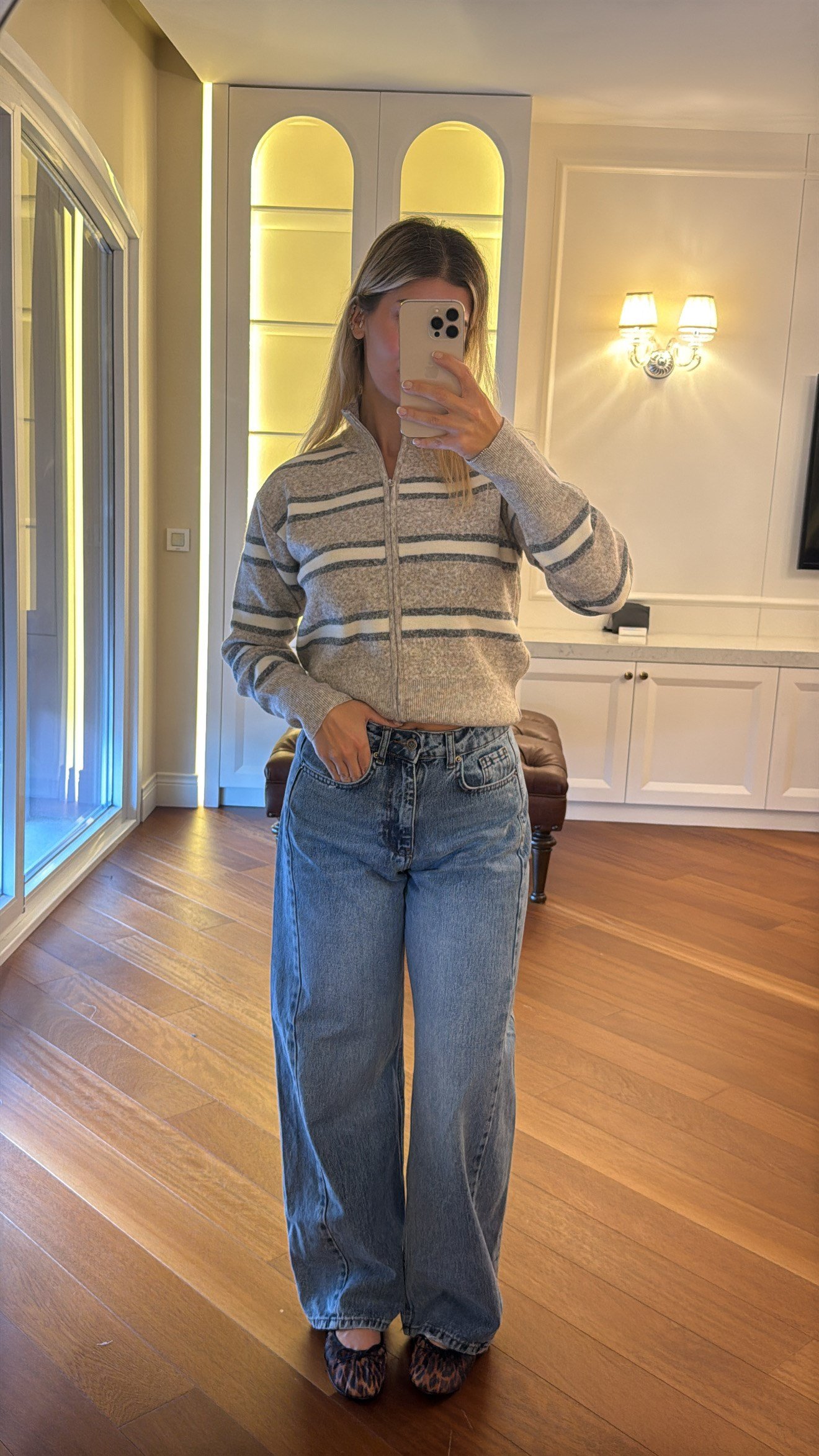 Straight Fit Jean
