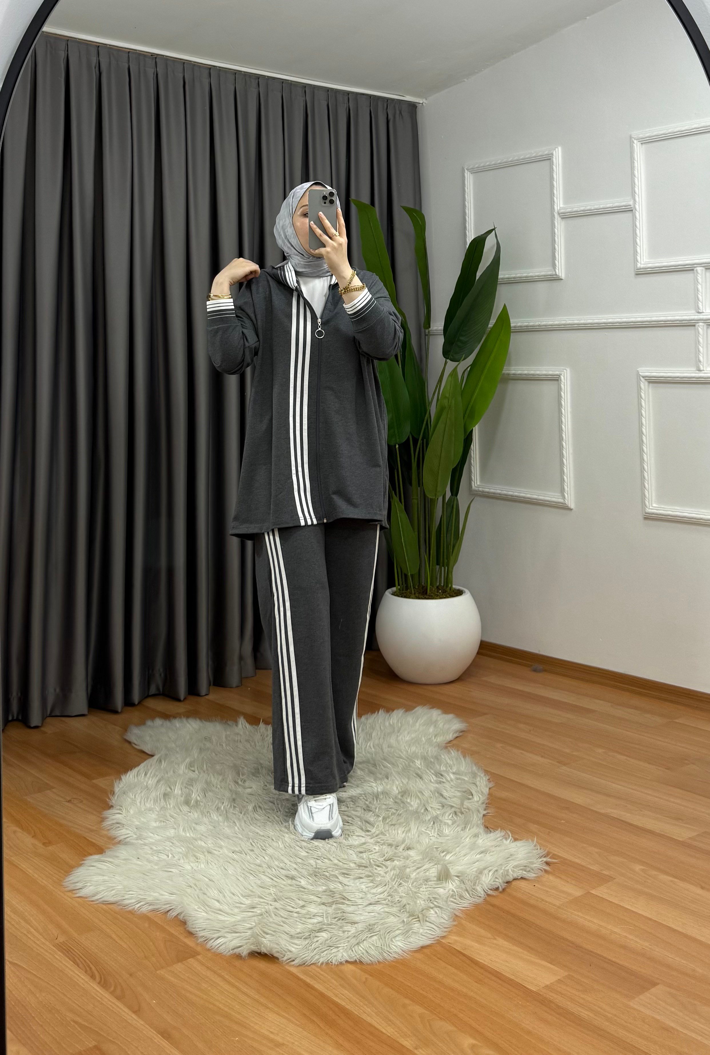 Azra Takım Antrasit 1047 