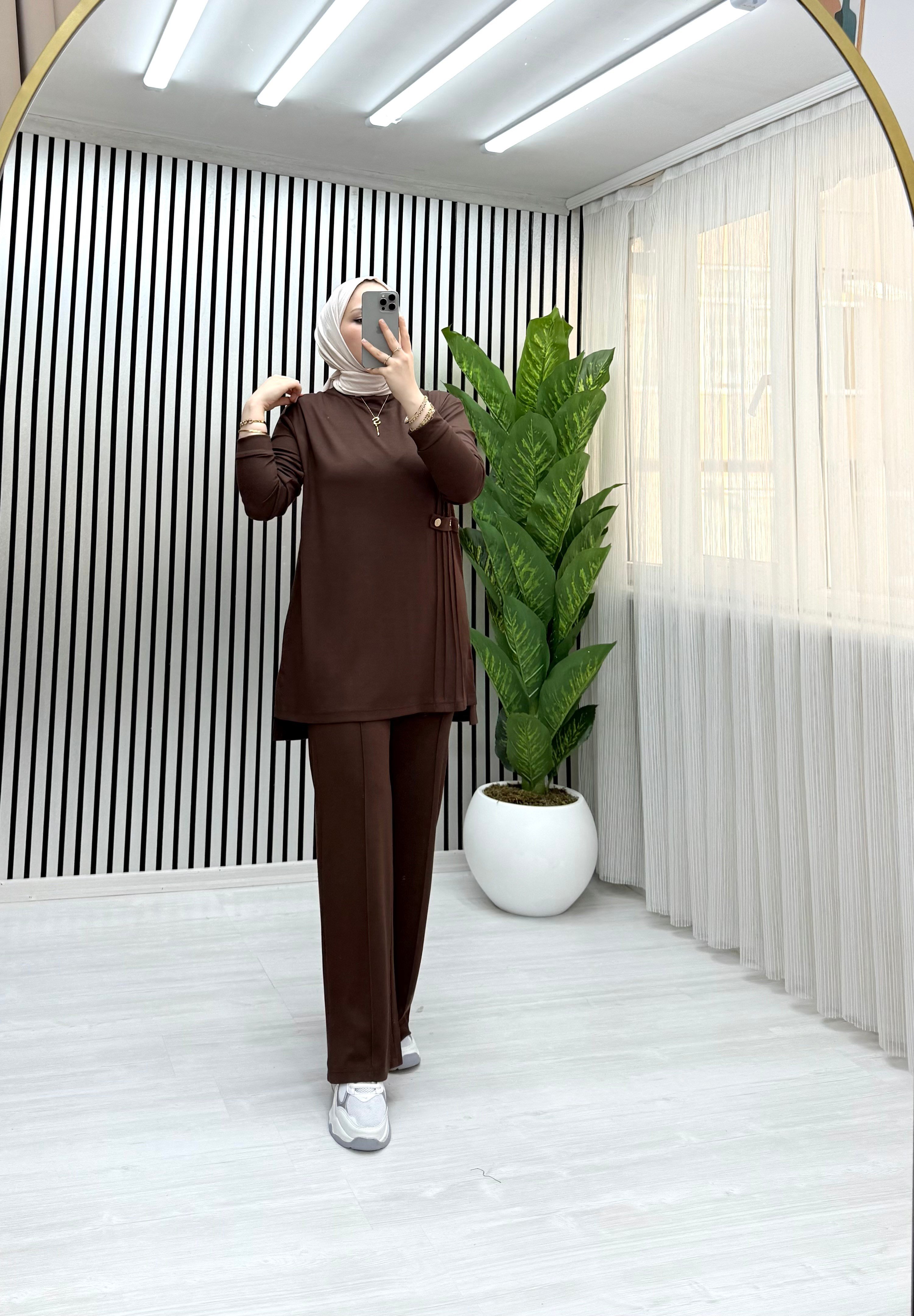 LİO YANDAN ÇITLI TAKIM KOYU BEJ 0030 