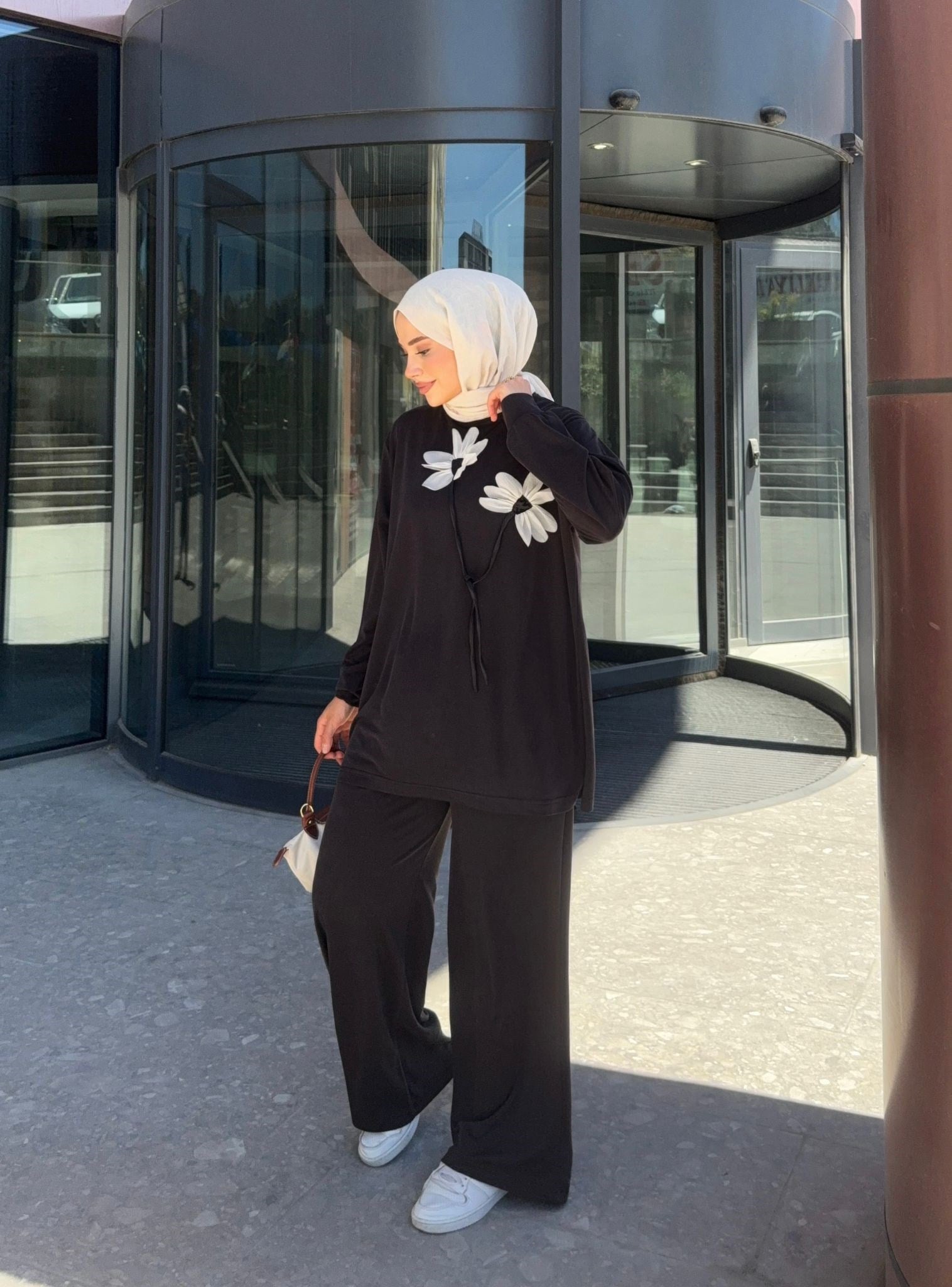 Efra Takım Siyah 52 