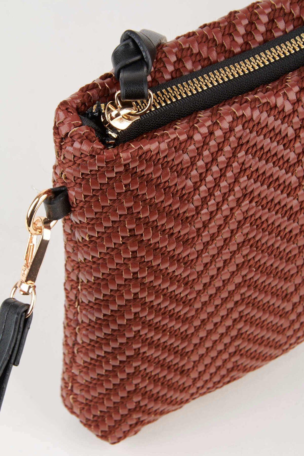 Kadın Bellis Balık Sırtı Açık Kahve Astarlı Bilek Askılı Portföy El Ve Clutch Çanta