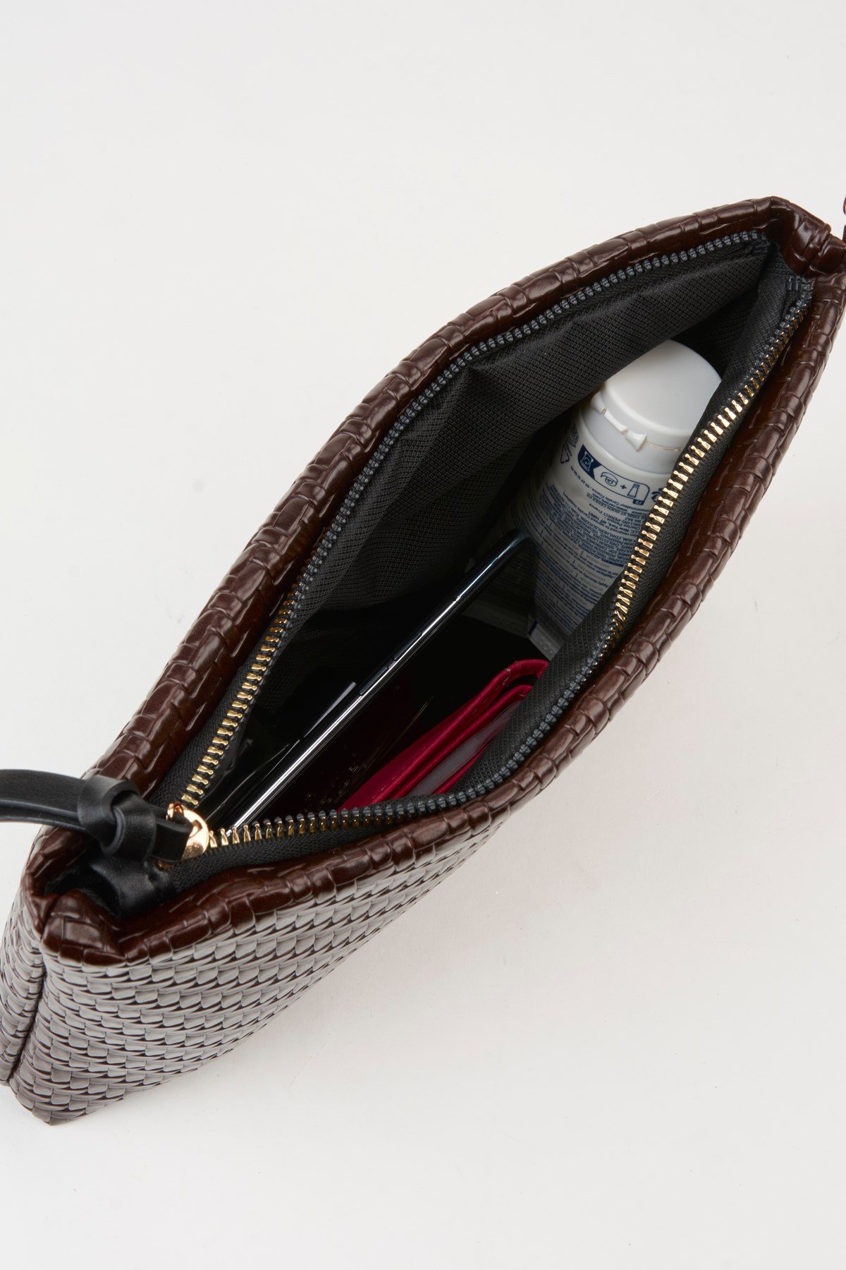 Kadın Bellis Örgü Acı Kahve Astarlı Suni Deri Bilek Askılı Portföy El Ve Clutch Çanta