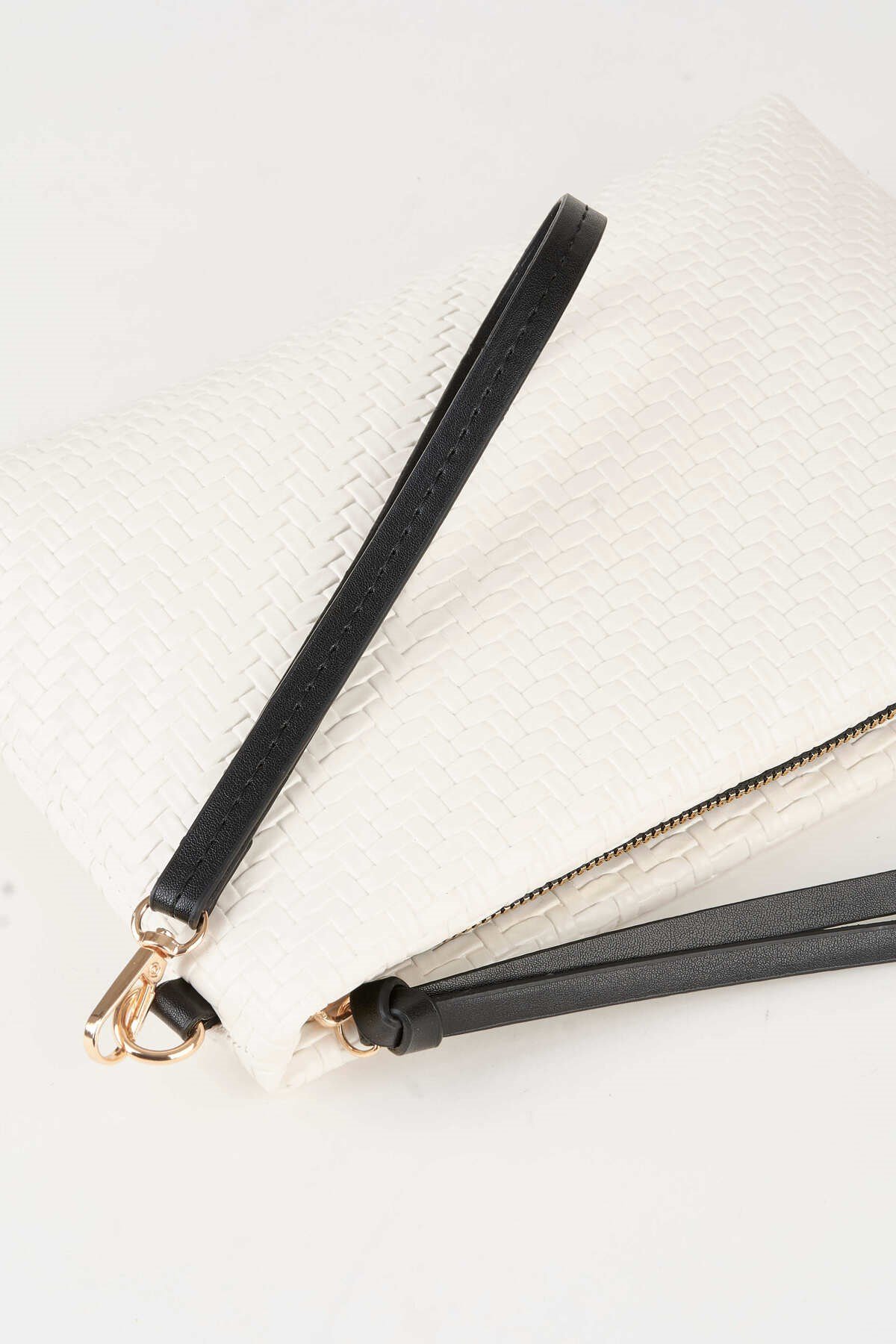 Kadın Bellis Örgü Beyaz Astarlı Suni Deri Bilek Askılı Portföy El Ve Clutch Çanta