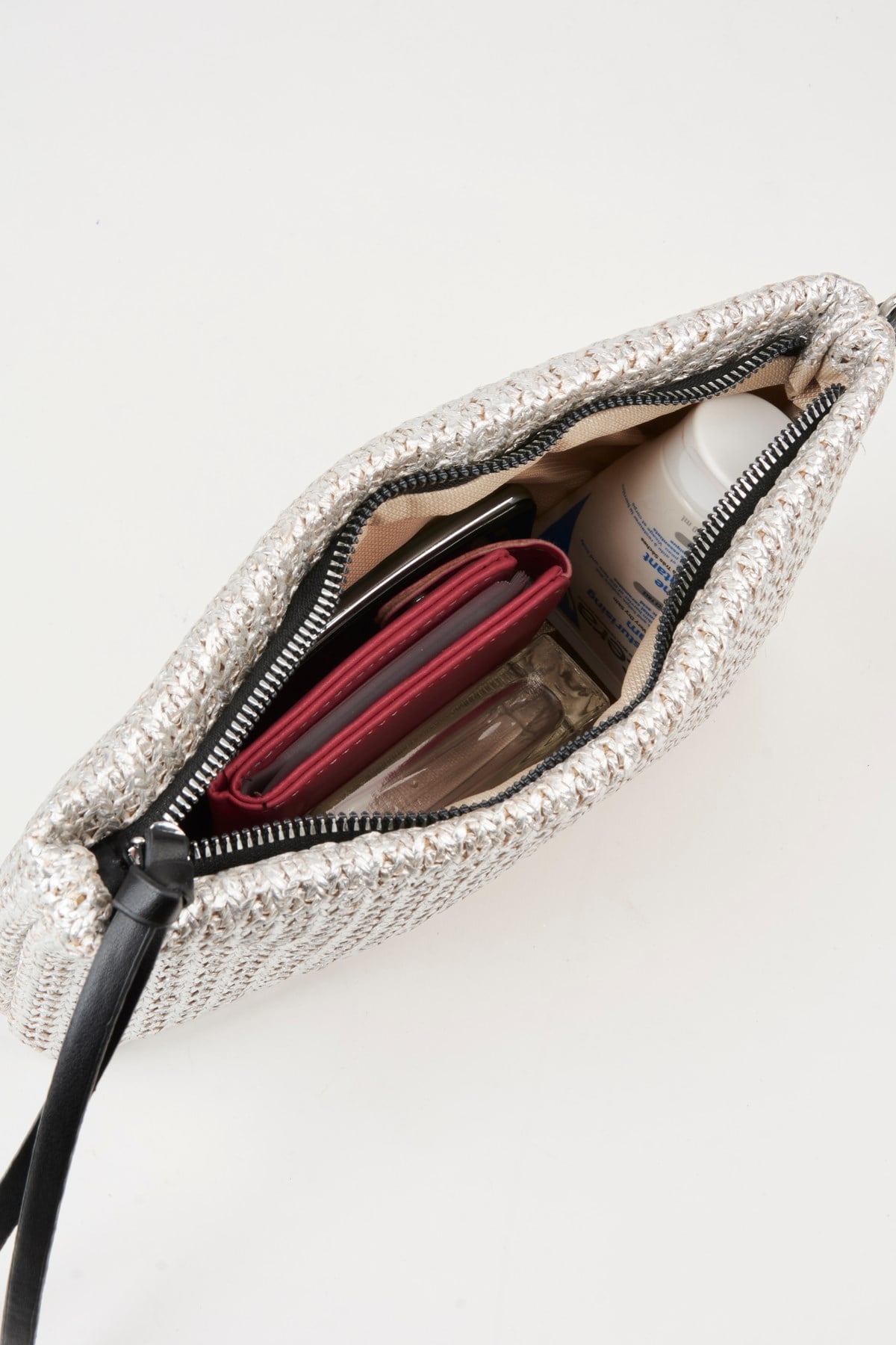 Kadın Bellis Örgü Hasır Gümüş Astarlı Suni Deri Bilek Askılı Portföy El Ve Clutch Çanta