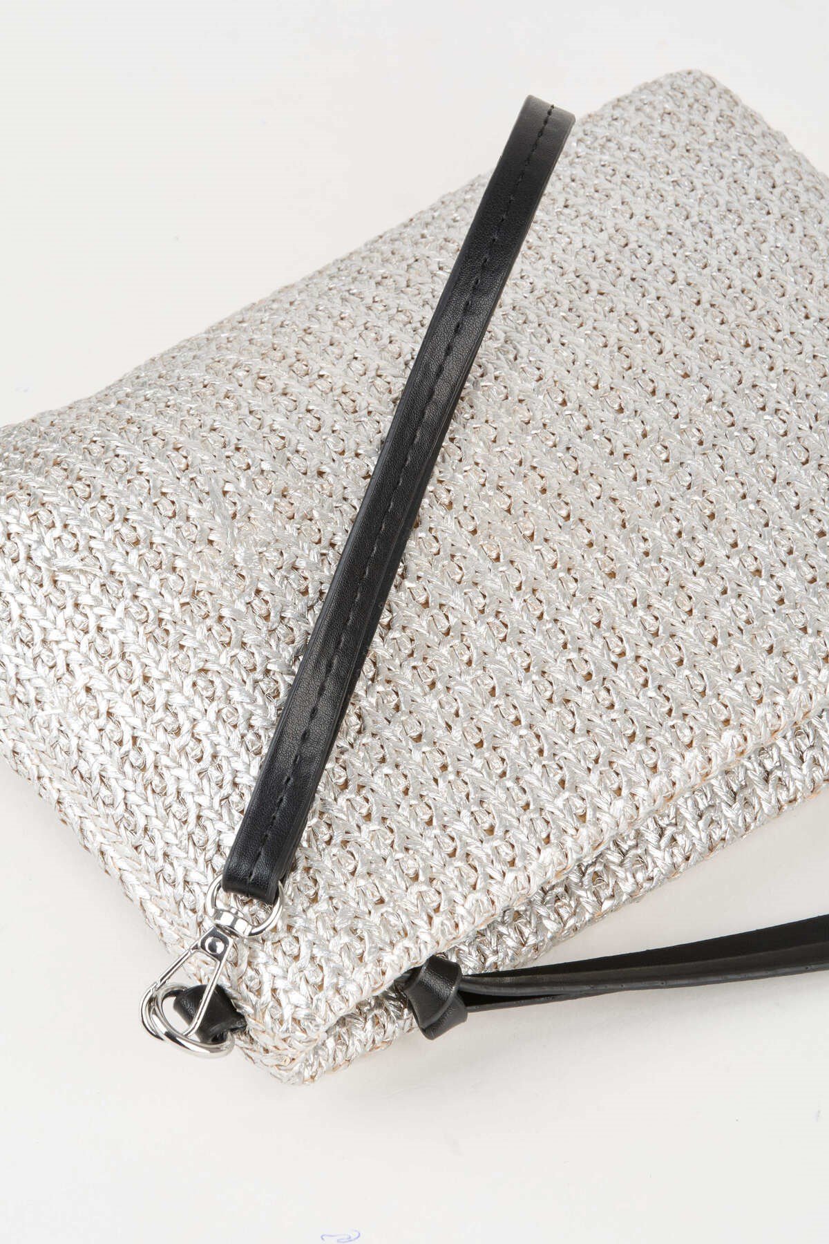 Kadın Bellis Örgü Hasır Gümüş Astarlı Suni Deri Bilek Askılı Portföy El Ve Clutch Çanta