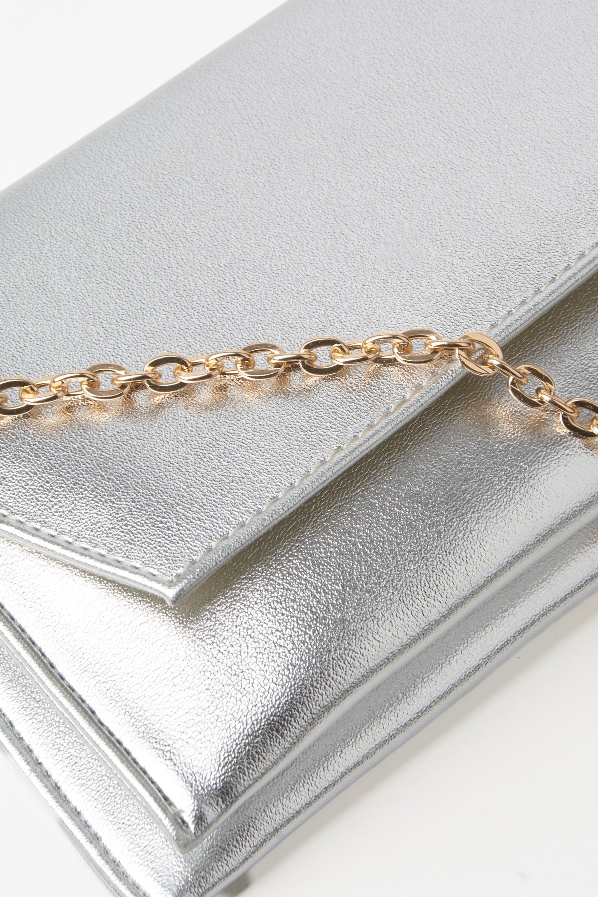 Kadın Gümüş Rugan Zarf Tasarım 2 Bölmeli Mini Zincir Askılı Çıt Çıt Kapama Clutch Ve El Çantası