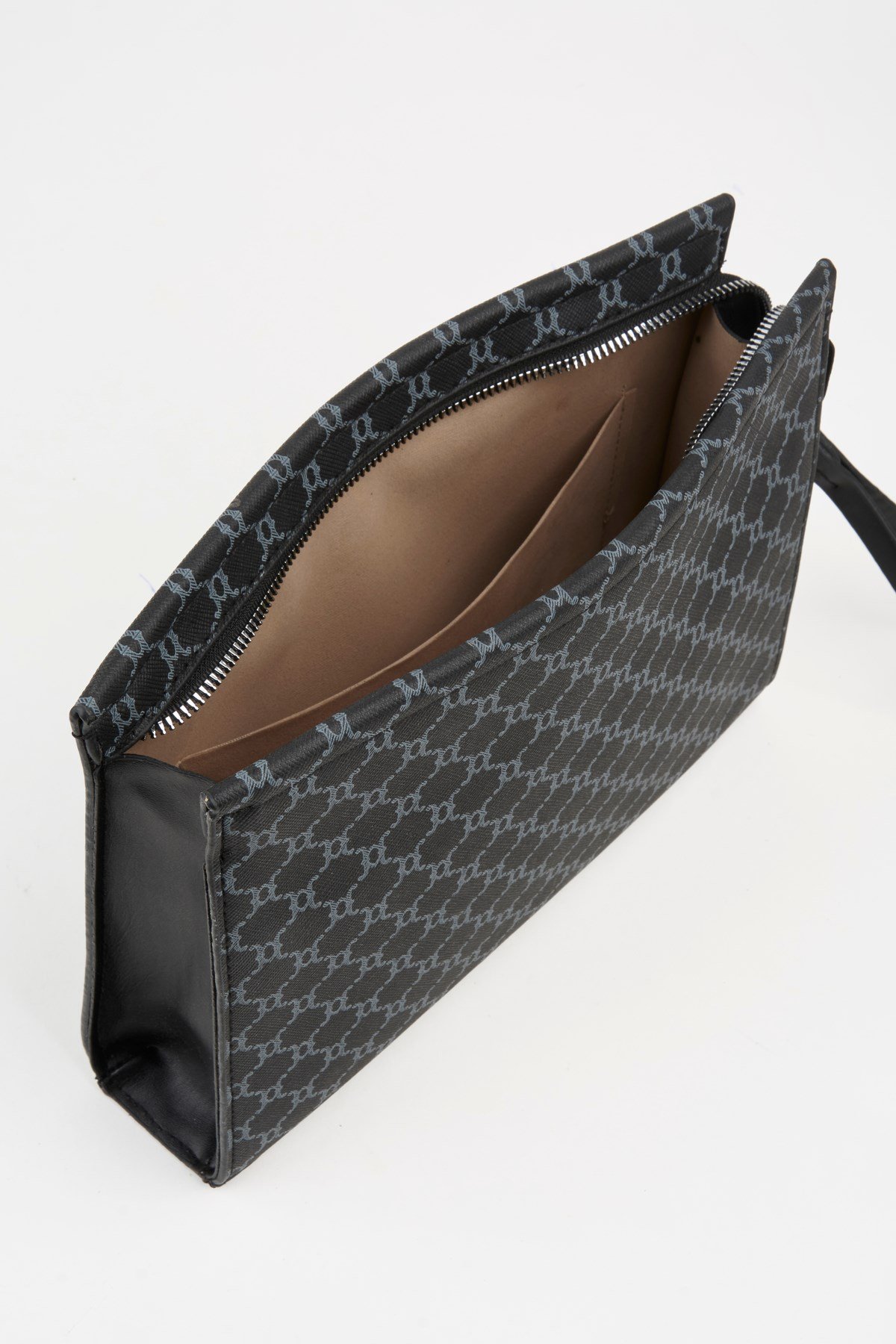 Kadın Petunya Desenli Siyah Astarlı Suni Deri Bilek Askılı Portföy El Ve Clutch Çanta