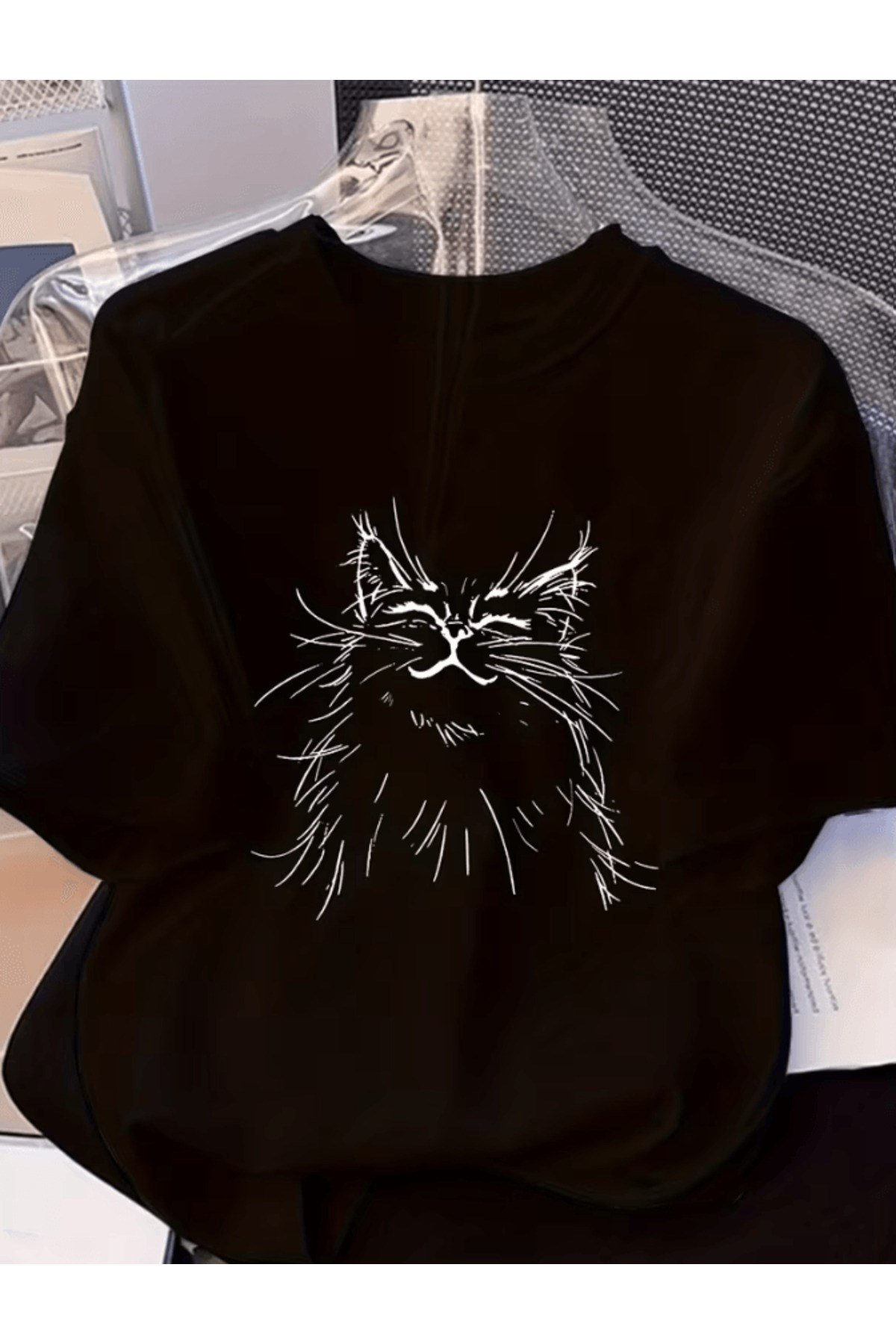 Çizgi Detay Sevimli Kedi Baskılı Premium Oversize T-shirt