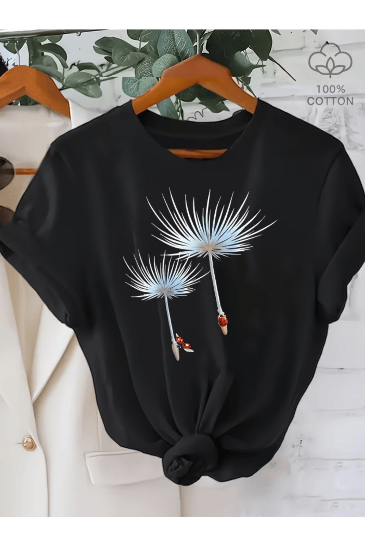 Karahindiba Ve Uğur Böceği Baskılı Premium Oversize T-shirt