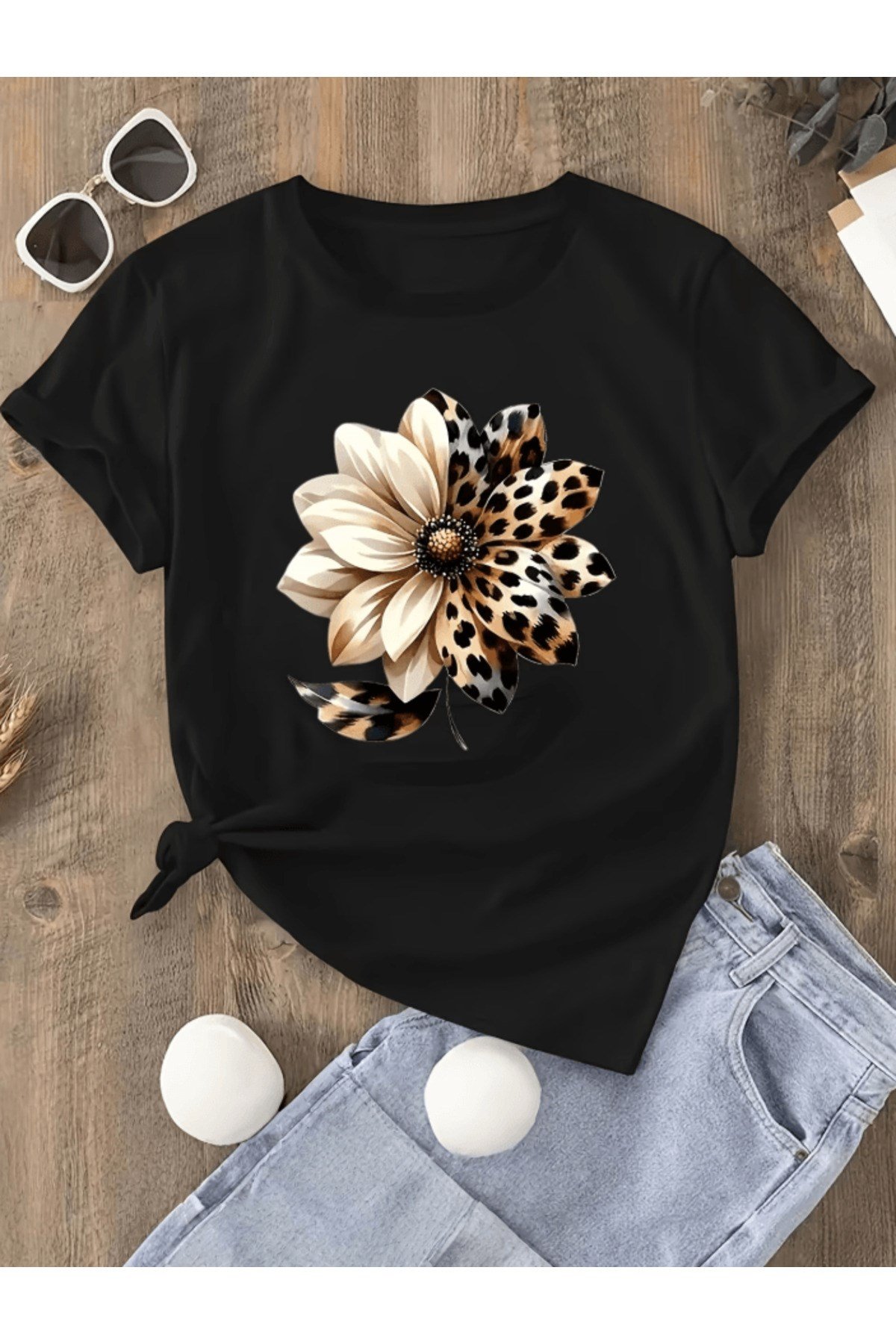 Leopar Ve Çiçek Baskılı Premium Oversize T-shirt