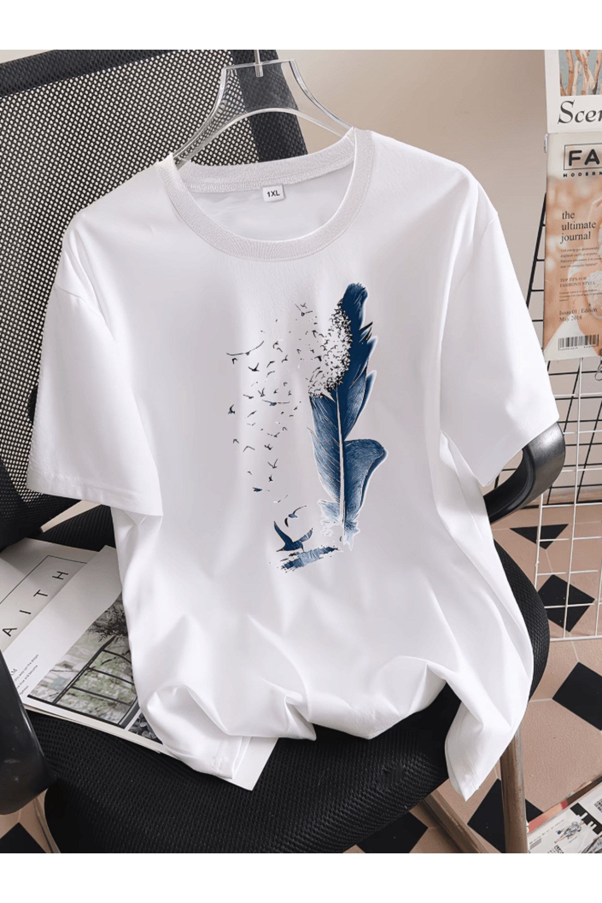Mavi Kuş Tüyü Baskılı Premium Oversize T-shirt