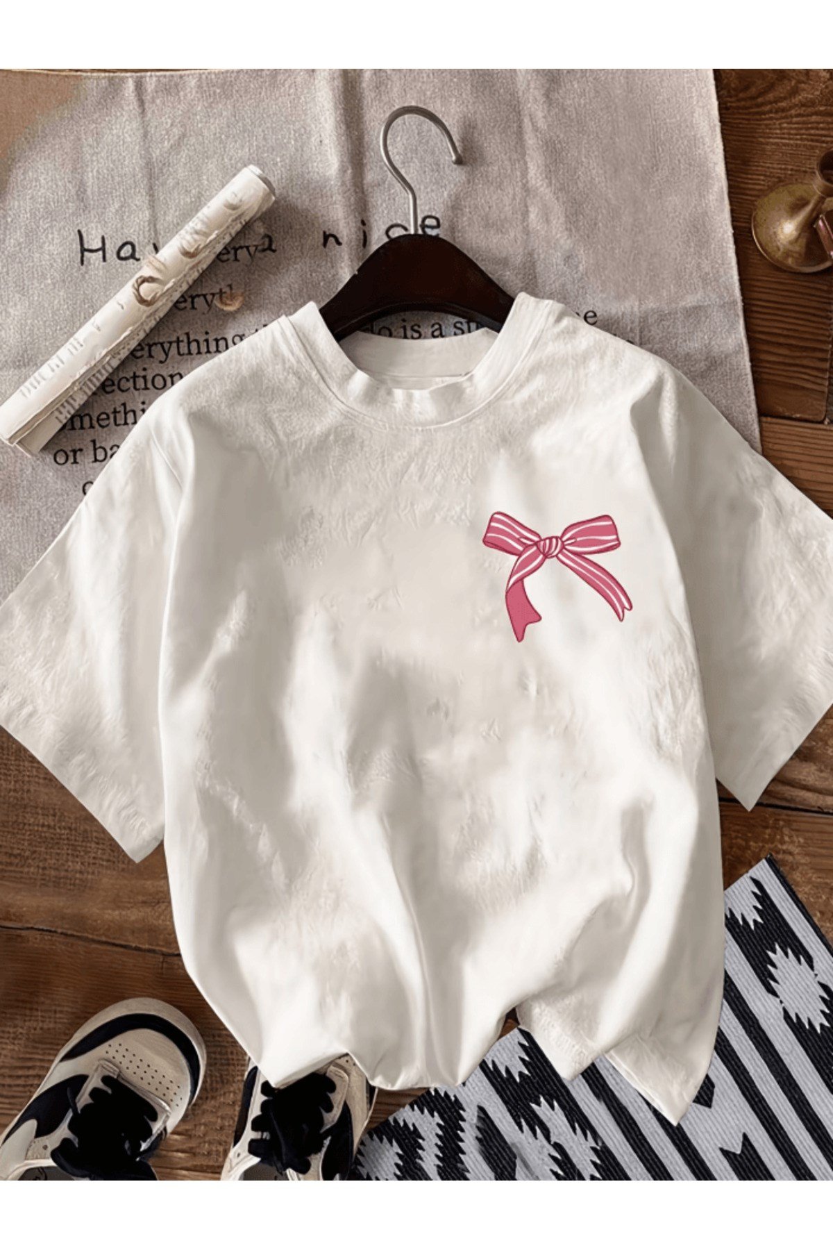 Mini Pembe Renk Fiyonk Baskılı Premium Oversize T-shirt