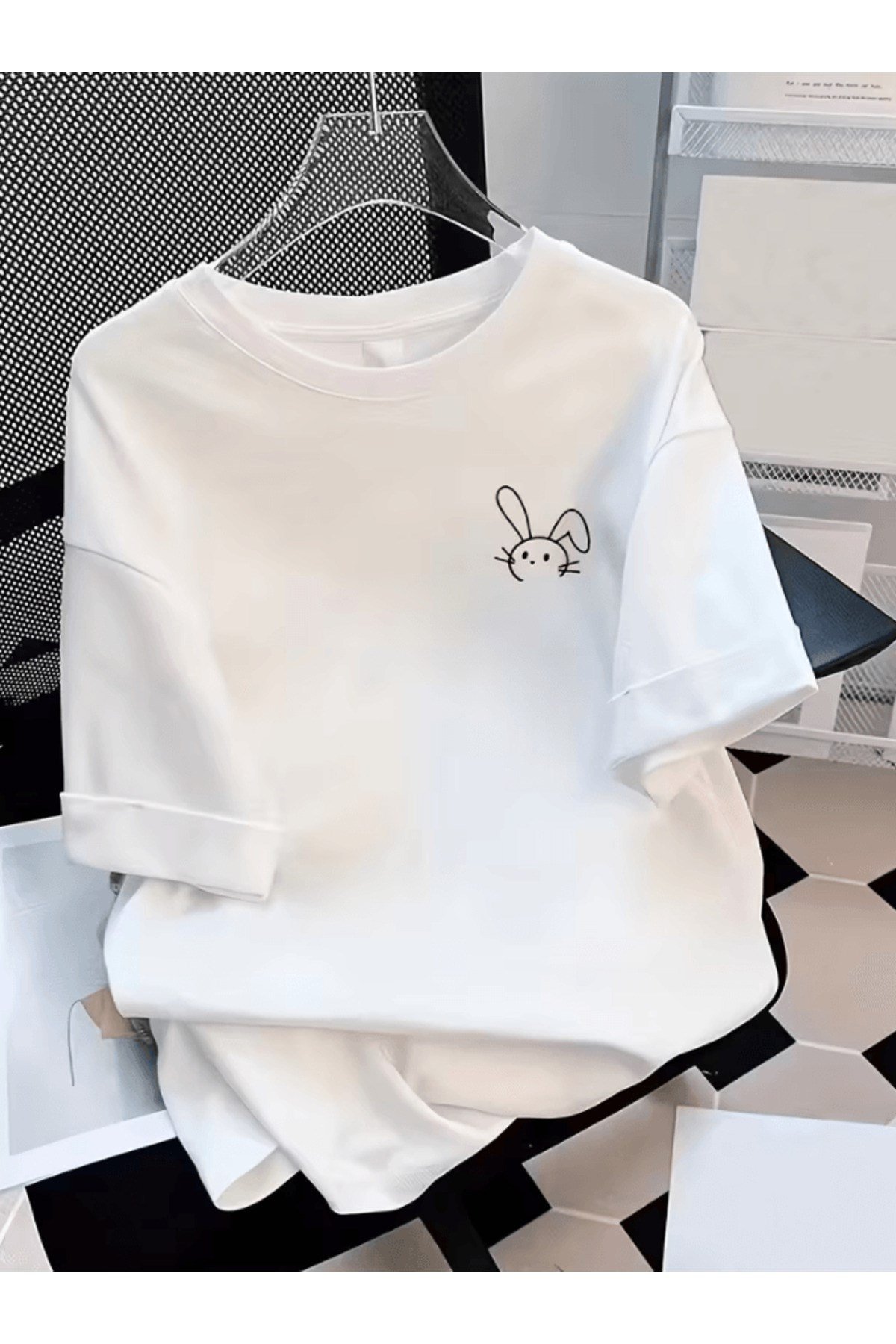 Mini Sevimli Tavşan Baskılı Premium Oversize T-shirt