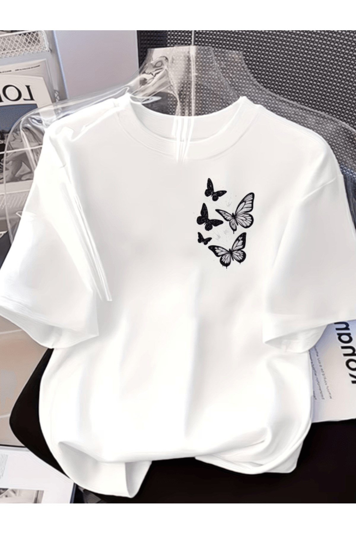 Mini Uçan Kelebek Baskılı Premium Oversize T-shirt