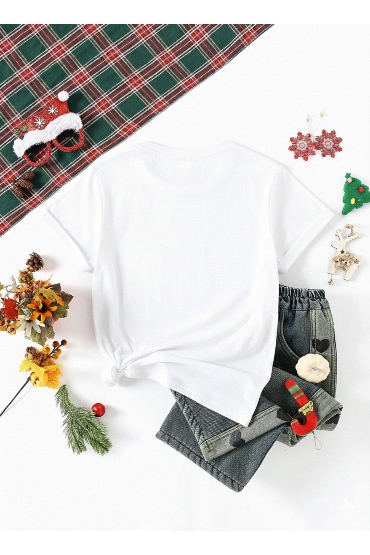 Unisex Yılbaşı Pembe Üç Noel Ağaç Detaylı Merry Christmas Baskılı Regular T-shirt %100 Pamuk