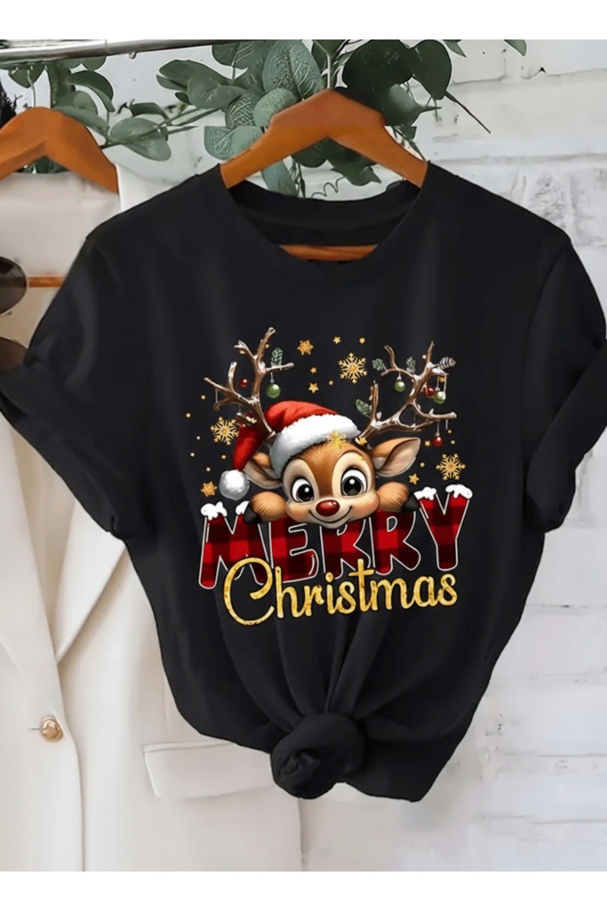 Unisex Yılbaşı Sevimli Geyik Merry Christmas Tasarım Basic Bisiklet Yaka Regular T-shirt %100 Pamuk