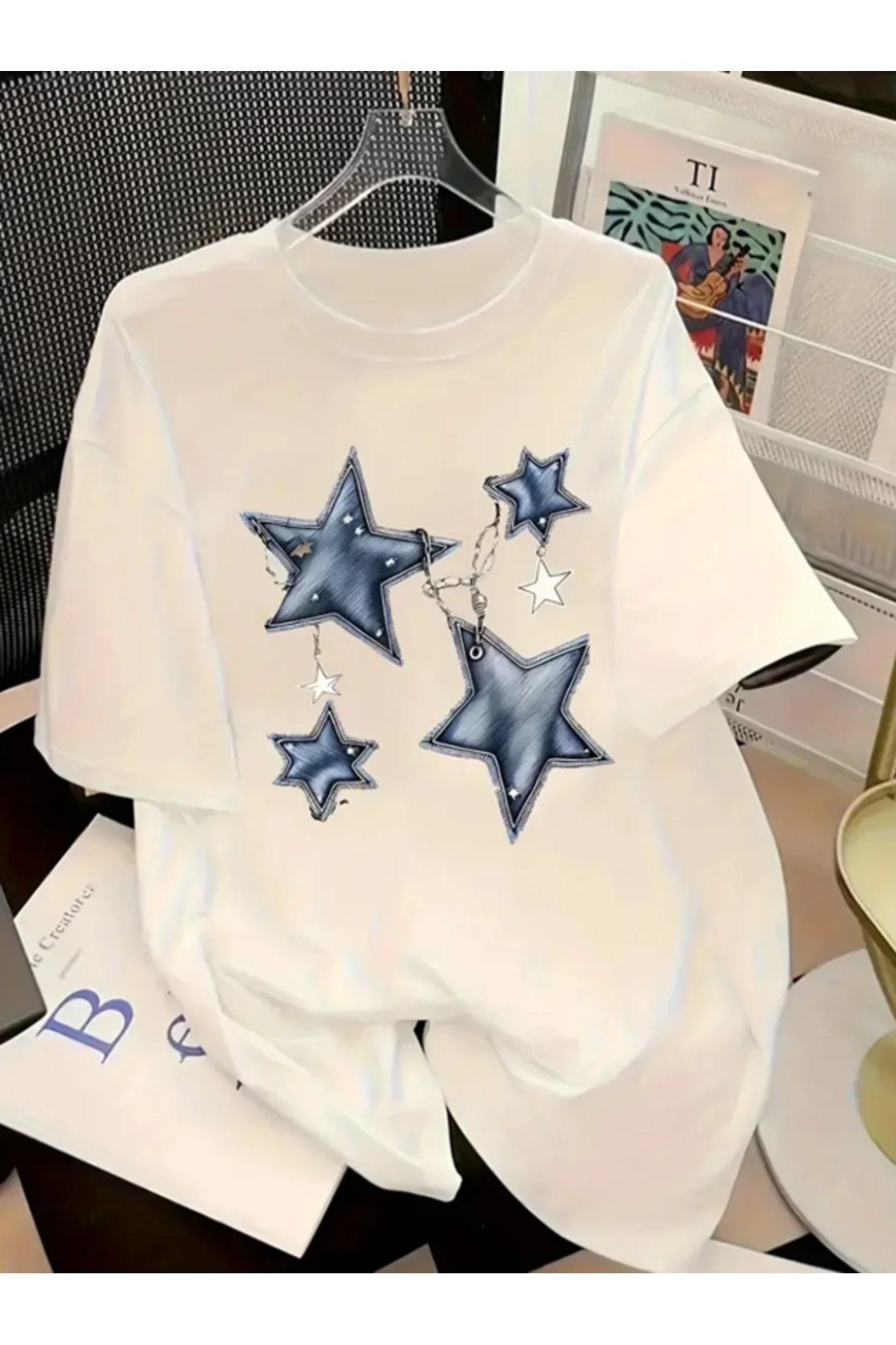 Unisex Zincirli Yıldız Baskılı Basic Bisiklet Yaka Regular T-shirt %100 Pamuk