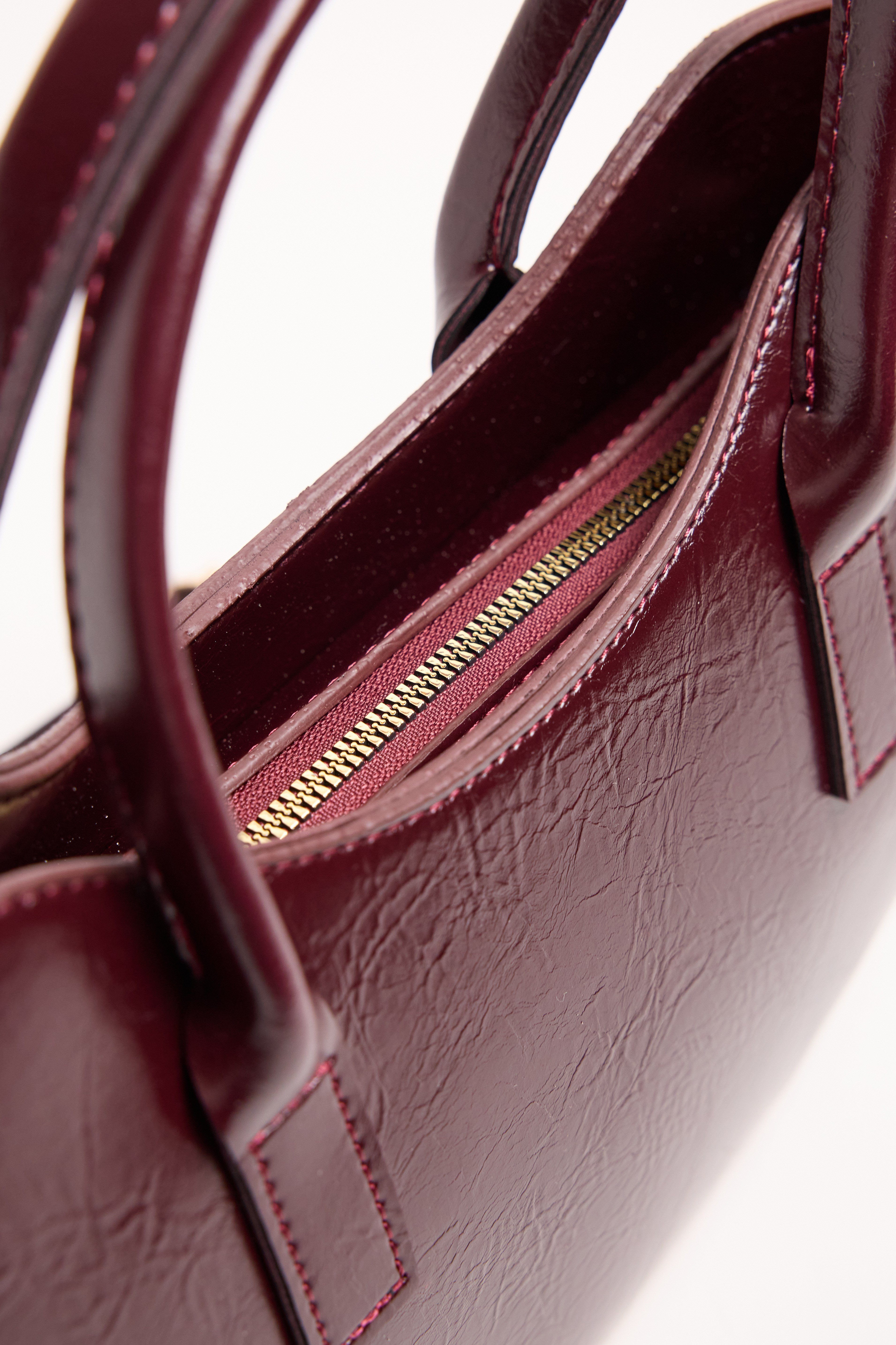 İris | Bordo