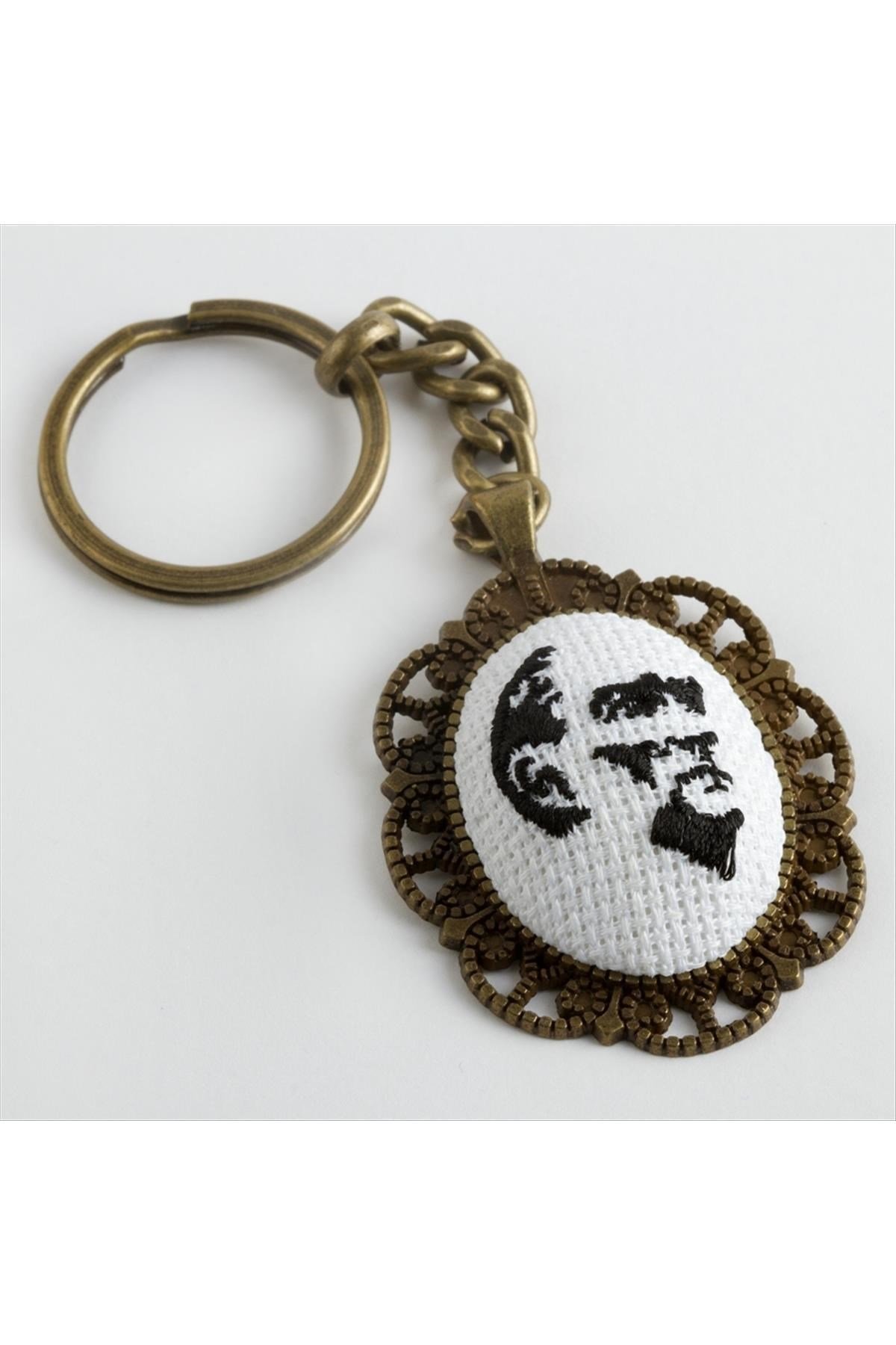 Atatürk Kanaviçe Anahtarlık
