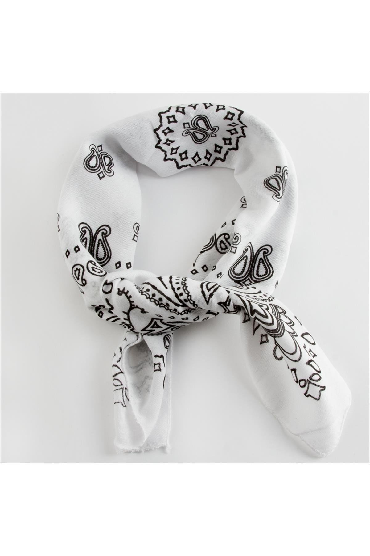 Çiçek Desenli Bandana 50*50
