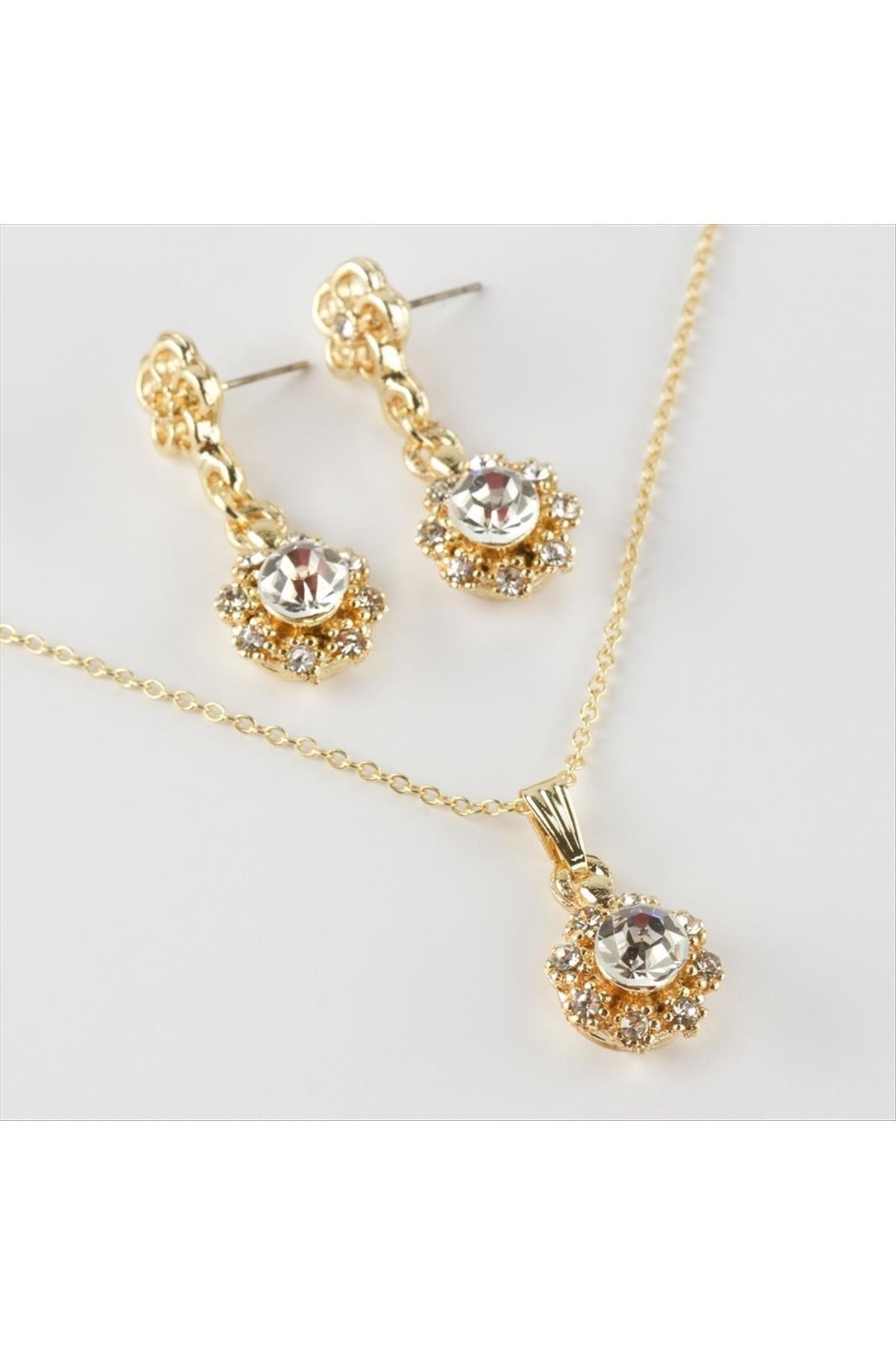Çiçek Figürlü Taşlı Set Kolye 2 cm