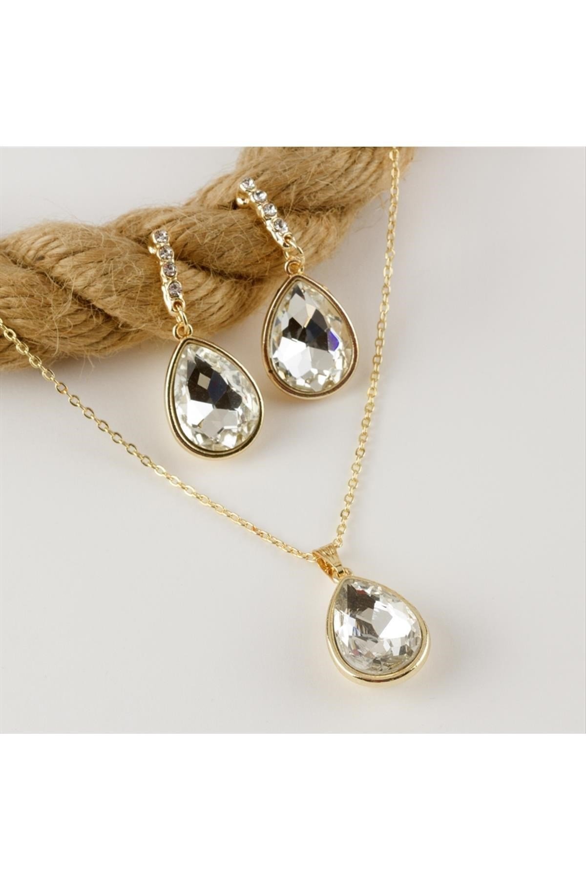 Damla Figürlü Taşlı Set Kolye 1,5 cm