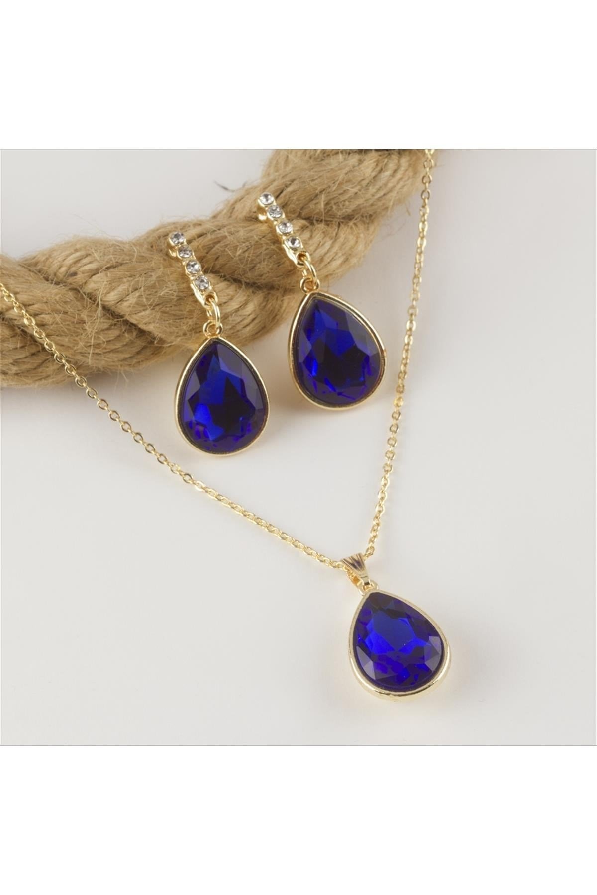 Damla Figürlü Taşlı Set Kolye 2 cm