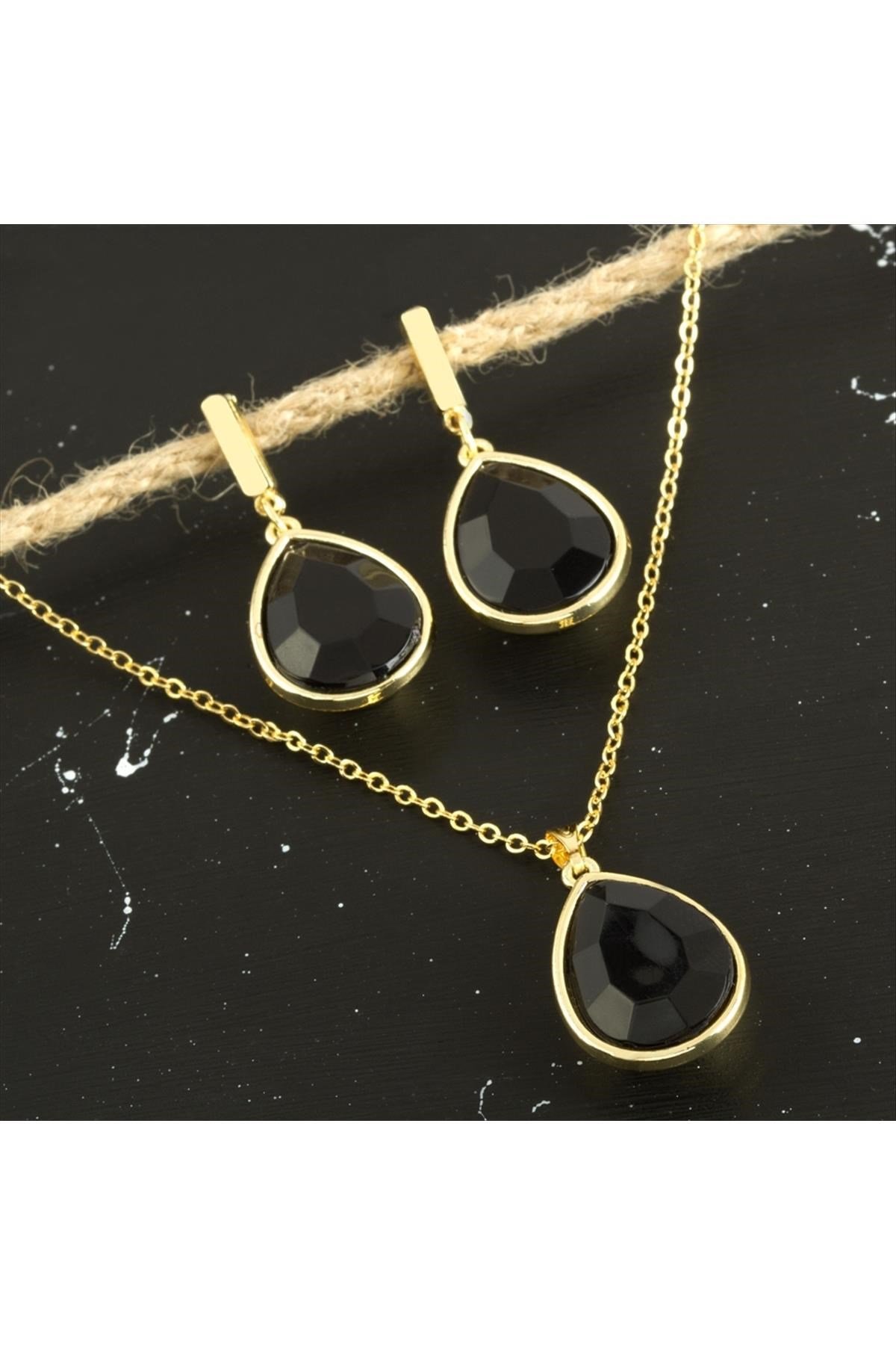 Damla Taşlı Set Kolye