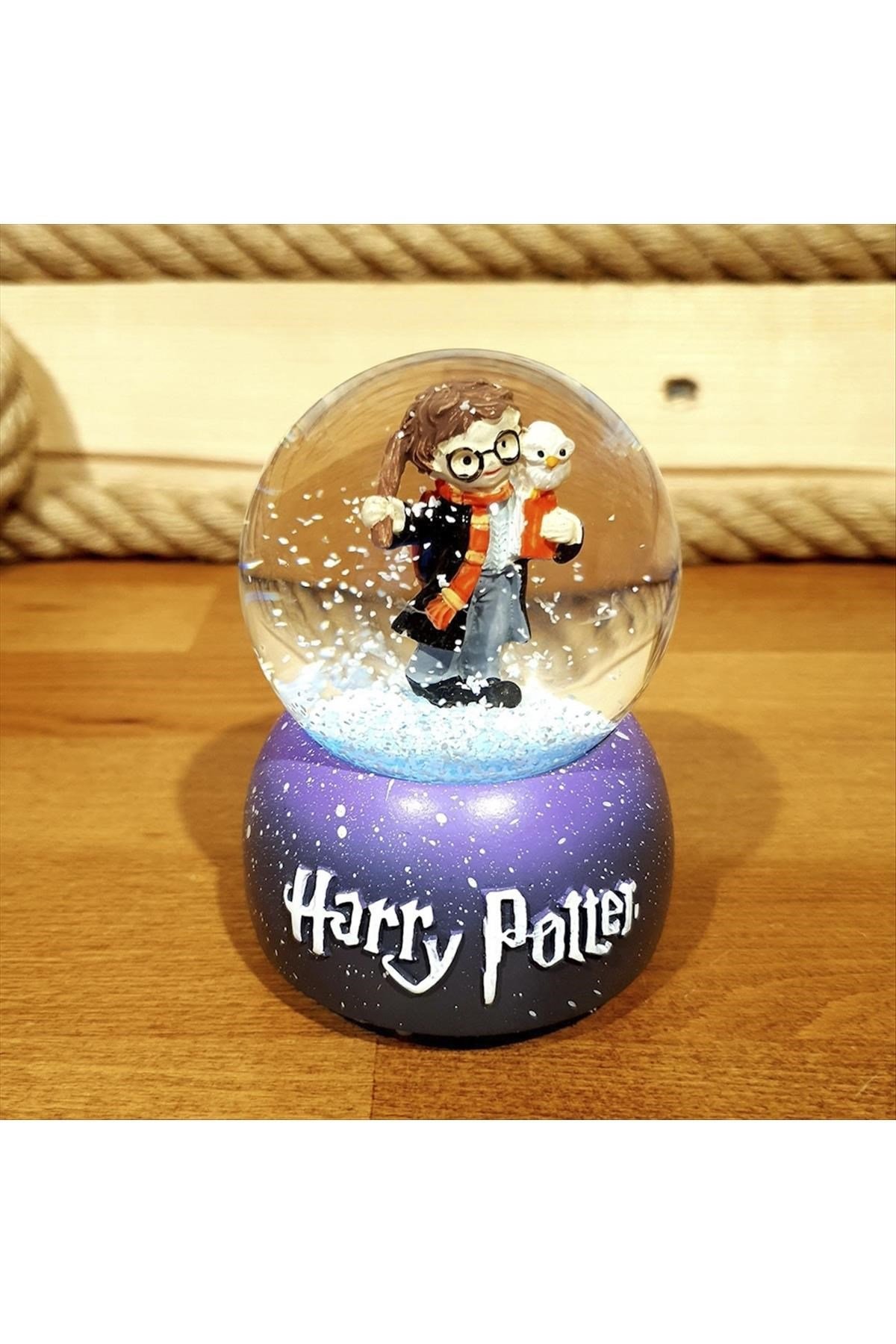 Harry Potter Figürlü Işıklı Kar Küresi Küçük