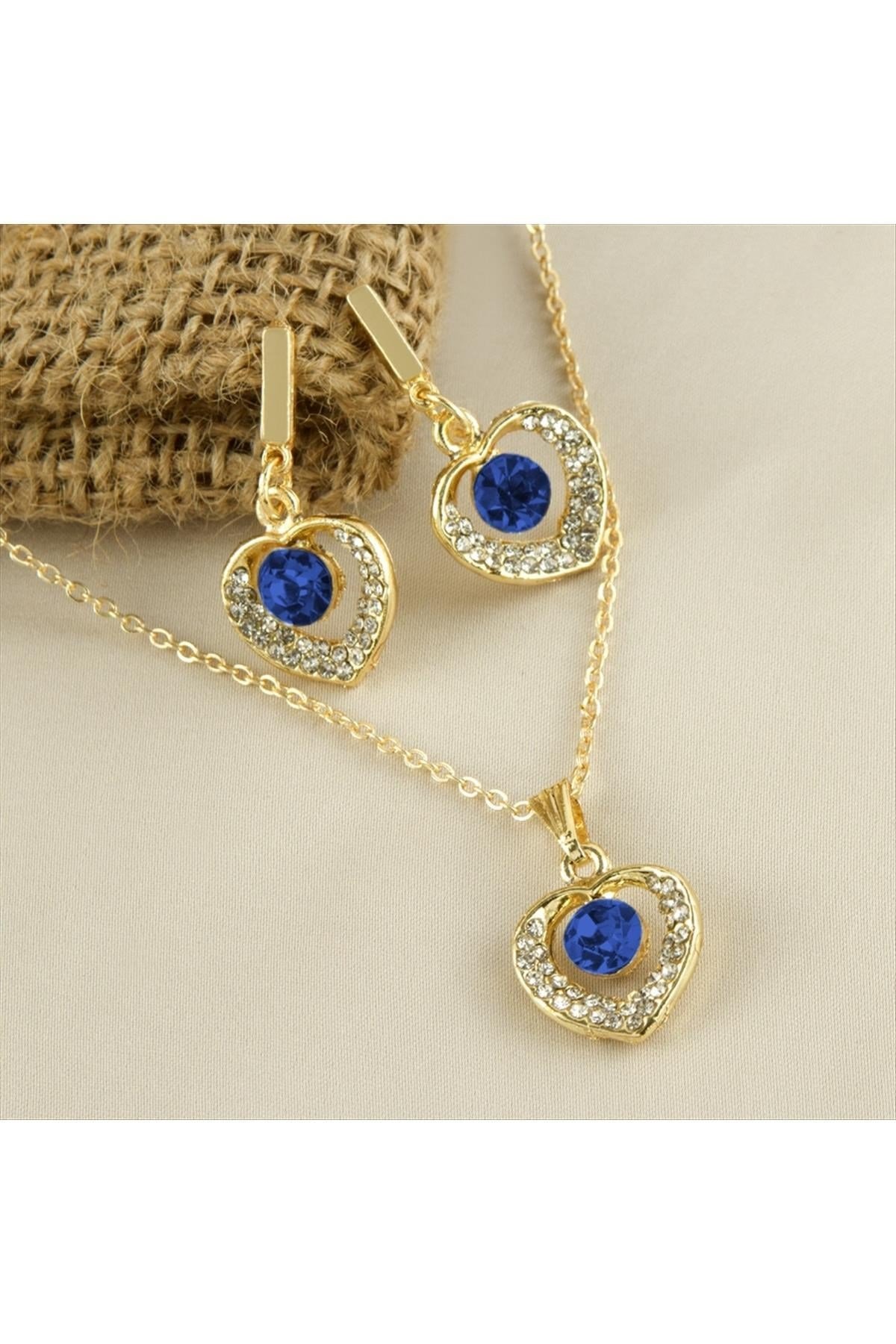 Kalp Taşlı Set Kolye