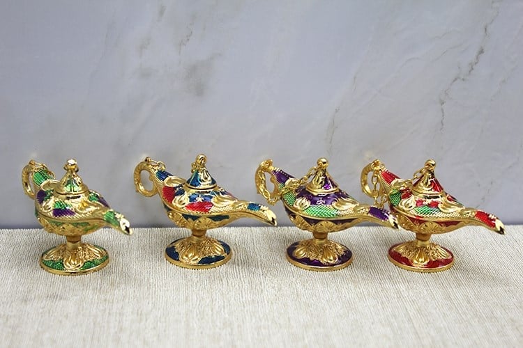 Mineli Metal Alaaddin Lambası Model 1