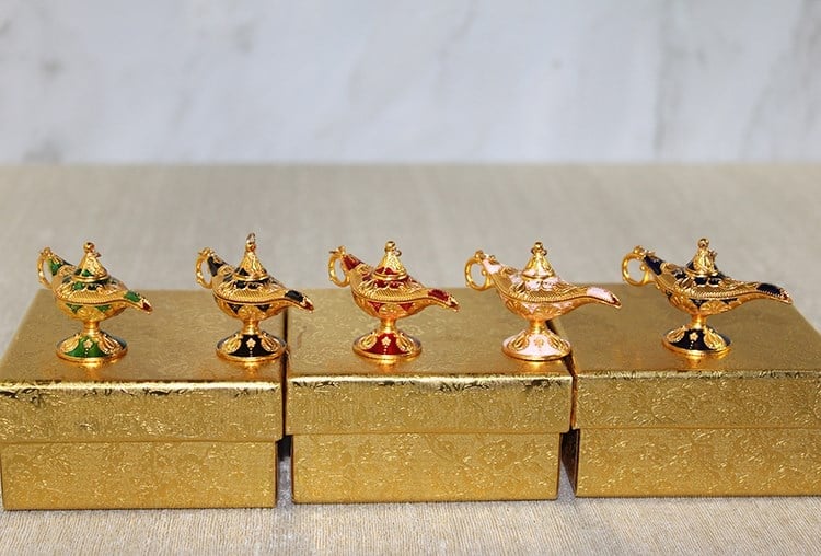 Mineli Metal Alaaddin Lambası Model 6