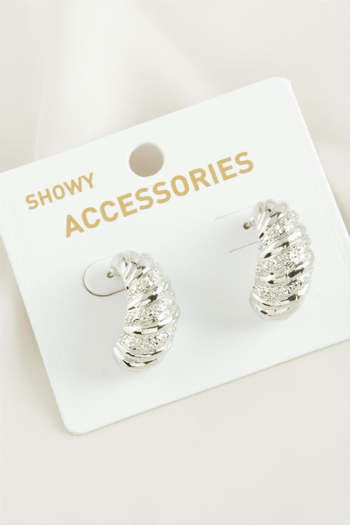 Oval Burgulu Trend Metal Küpe